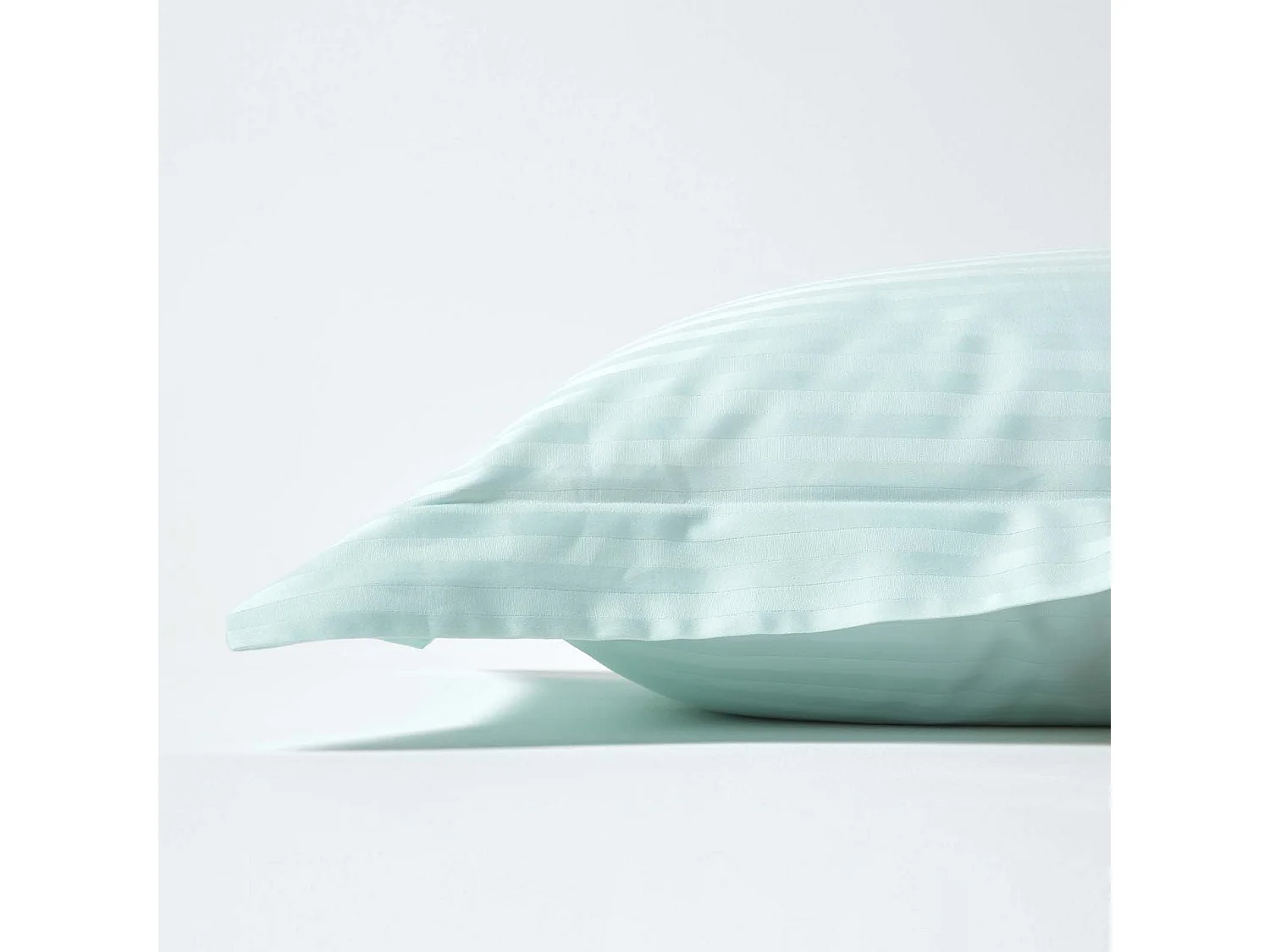 Homescapes Aqua Blue Egyptian Cotton Ultrasoft Kingsize Oxford Pillowcase 330 TC