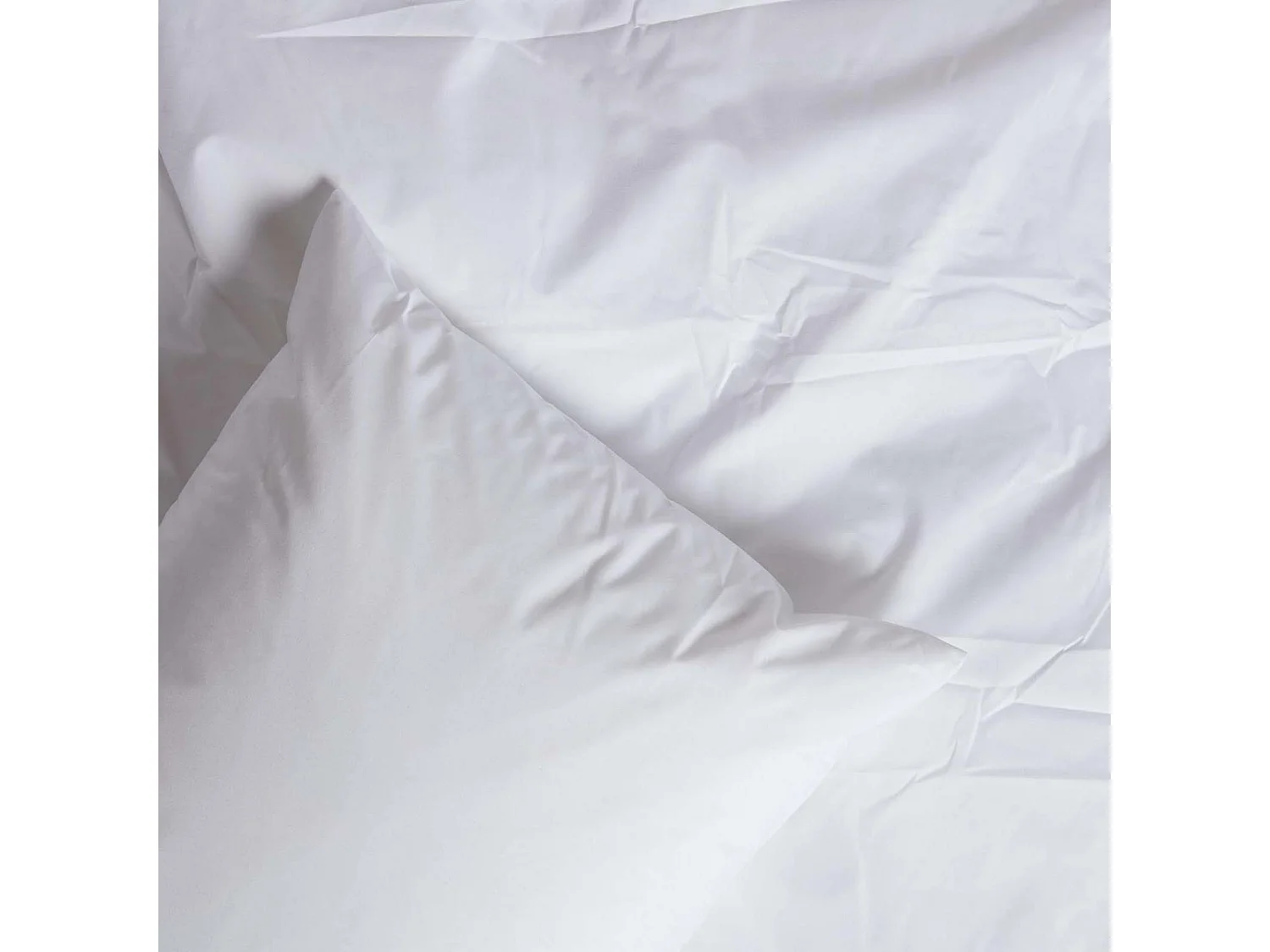Homescapes Waterproof Pillow Protectors 65 x 65 cm, Pack of 4