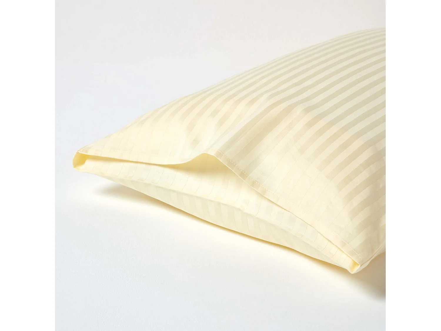 Homescapes Pastel Yellow Egyptian Cotton Ultrasoft Housewife Pillowcase 330 TC, King Size