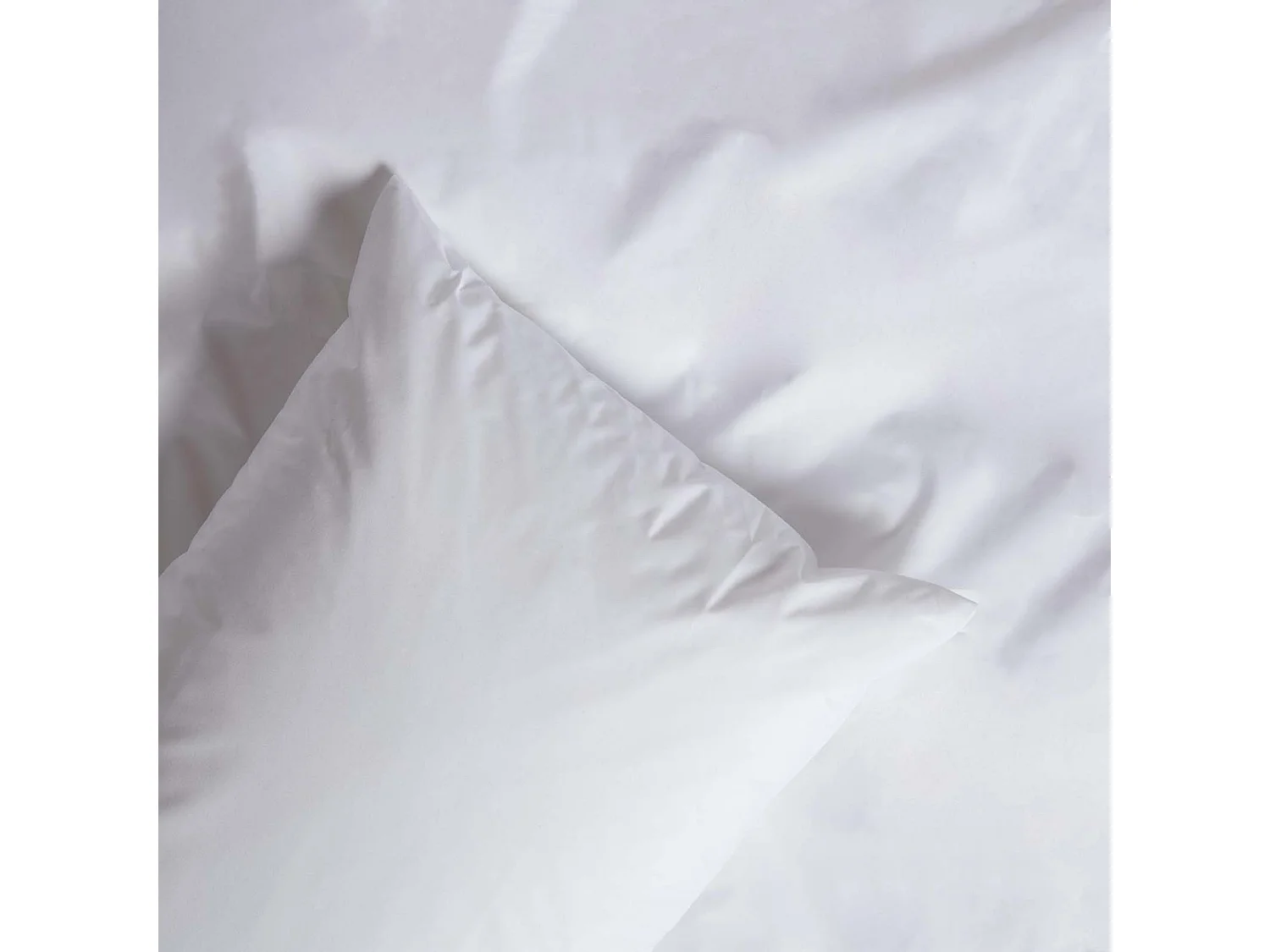 Homescapes Waterproof Pillow Protectors Standard Size, Pack of 4