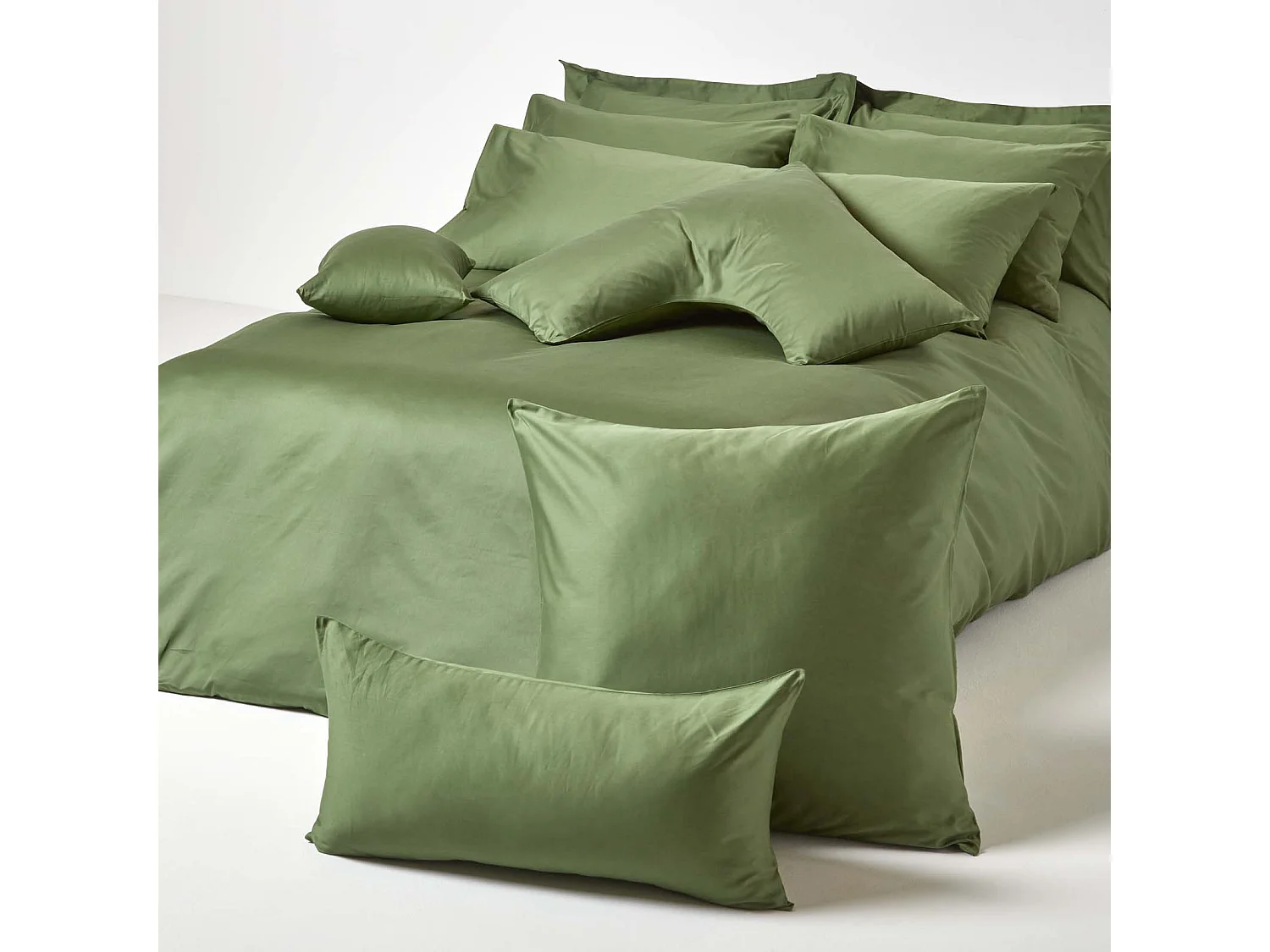 Homescapes Moss Green V Shaped Pillowcase Organic Cotton 400 Thread Count