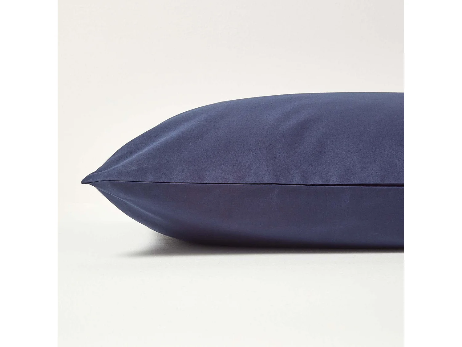 Homescapes Navy Blue Egyptian Cotton Housewife Pillowcase 200 TC, King Size