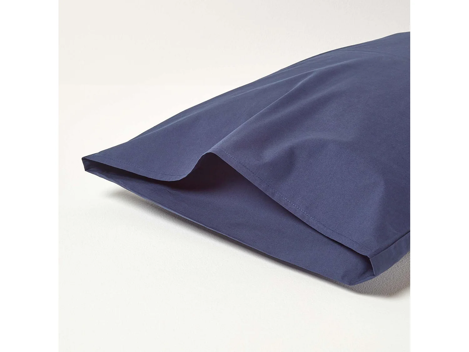 Homescapes Navy Blue Egyptian Cotton Housewife Pillowcase 200 TC, King Size