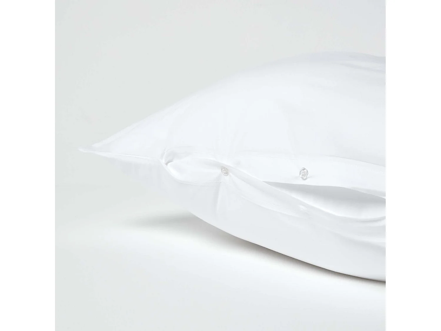 Homescapes White Egyptian Cotton V Shaped Pillowcase 200 TC