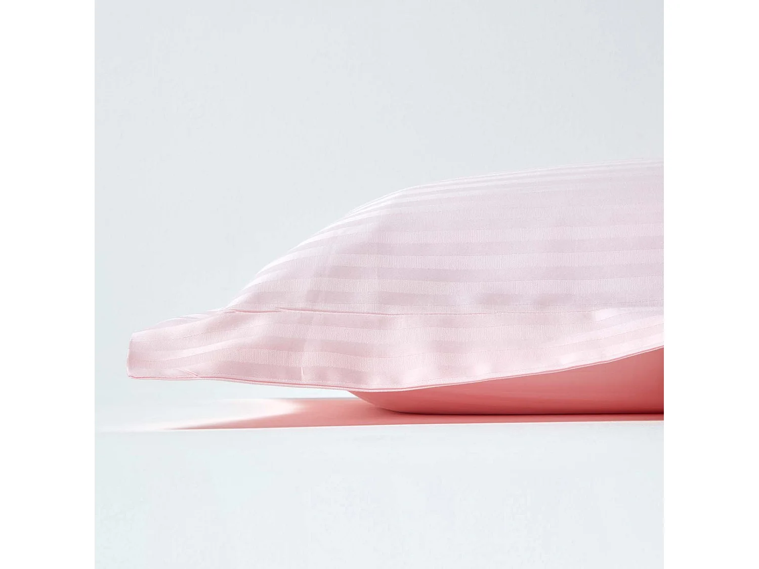 Homescapes Pink Egyptian Cotton Ultrasoft King Size Oxford Pillowcase 330 TC