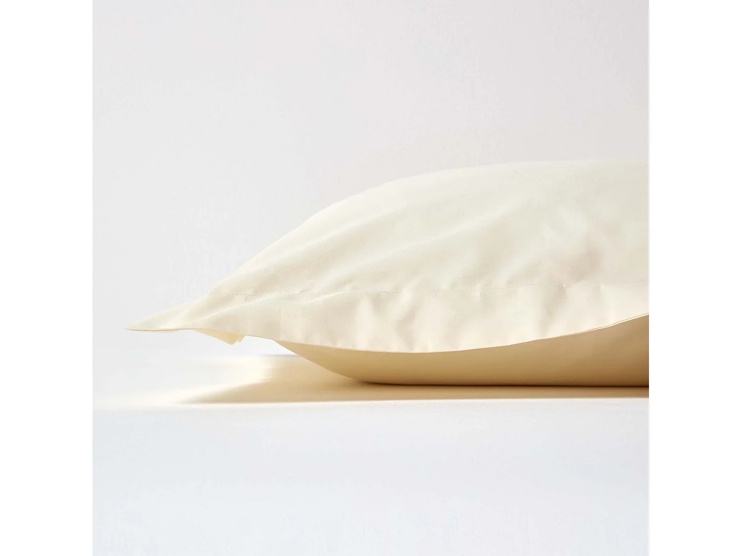 Homescapes Cream Egyptian Cotton Oxford Pillowcase 200 TC, Standard Size