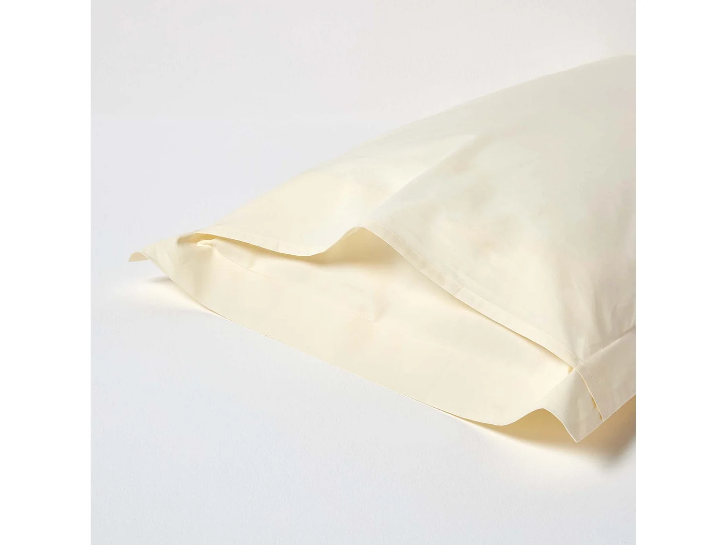 Homescapes Cream Egyptian Cotton Oxford Pillowcase 200 TC, Standard Size