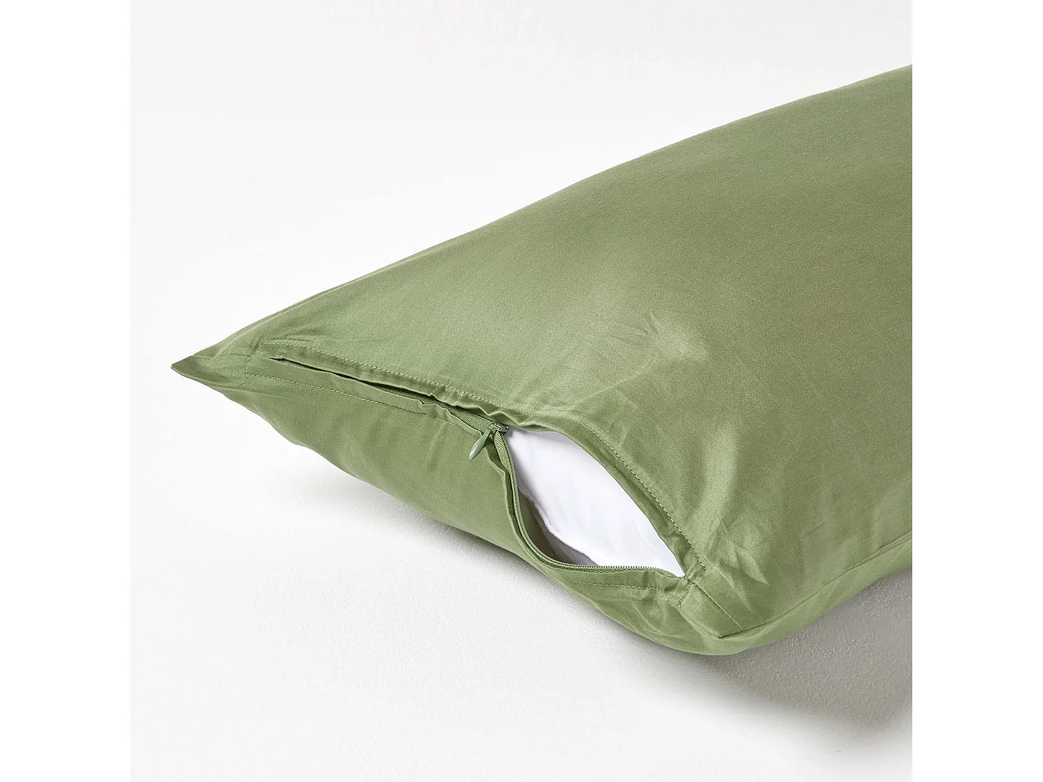 Homescapes Moss Green Continental Pillowcase Organic Cotton 400 TC, 40 x 80cm