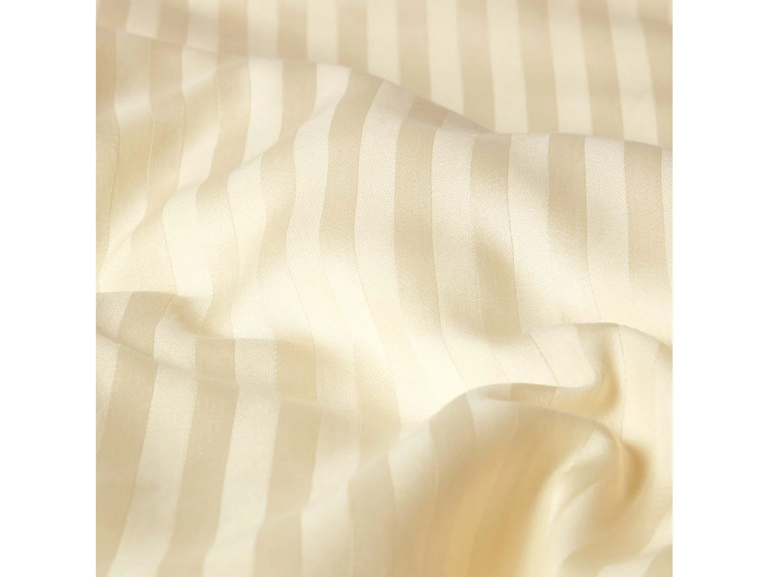 Homescapes Pastel Yellow Egyptian Cotton Super Soft V Shaped Pillowcase 330 TC