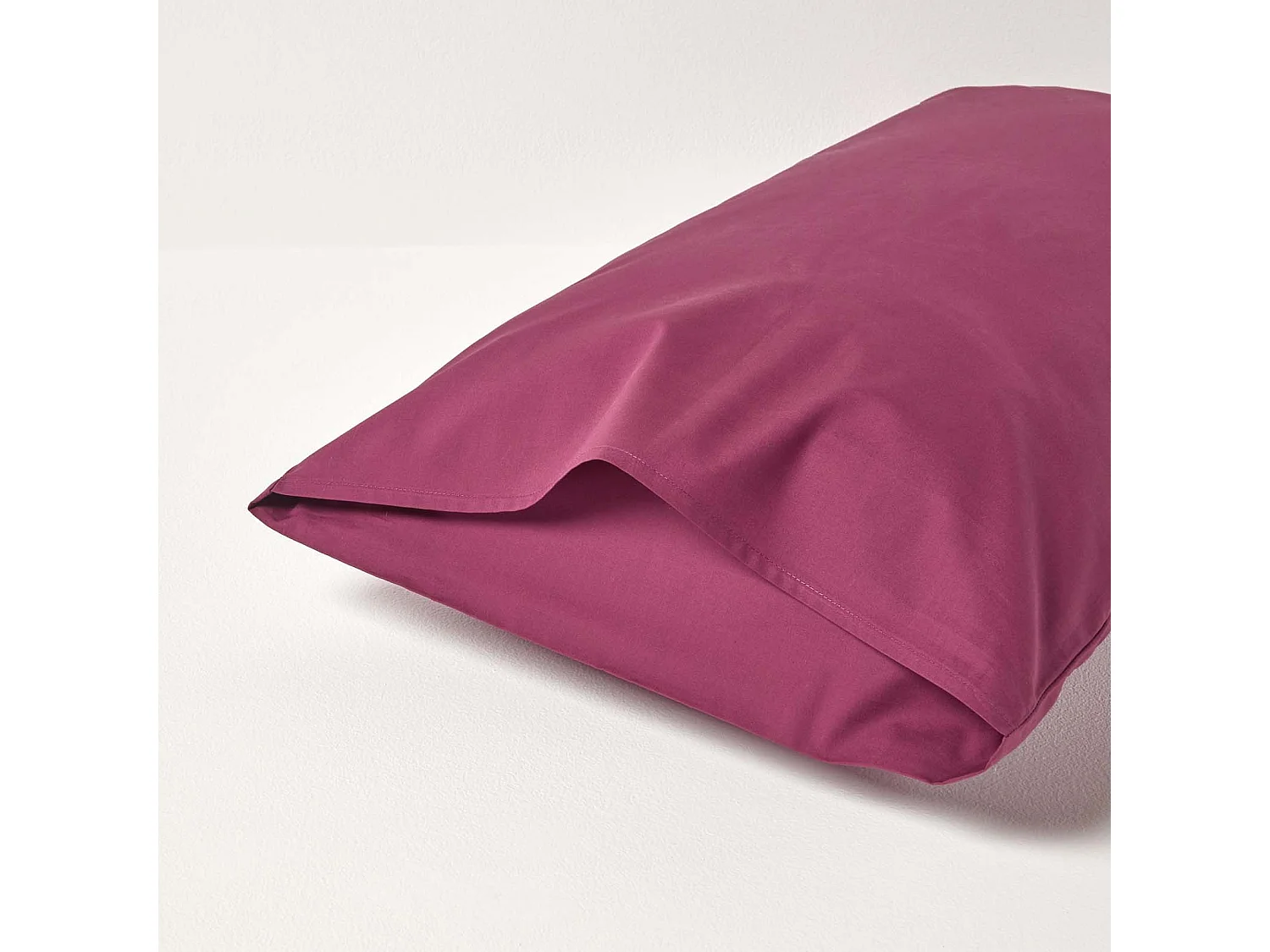 Homescapes Plum Egyptian Cotton Housewife Pillowcase 200 TC