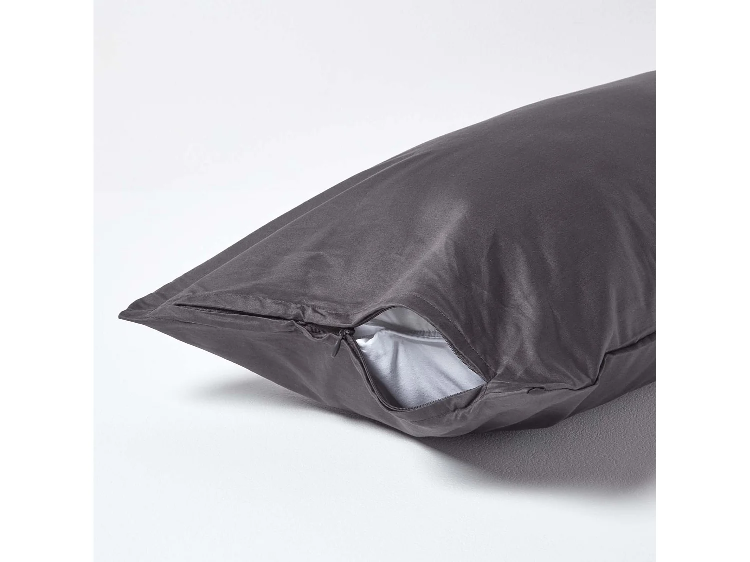 Homescapes Dark Charcoal Grey Continental Egyptian Cotton Pillowcase 1000 TC, 40 x 80 cm
