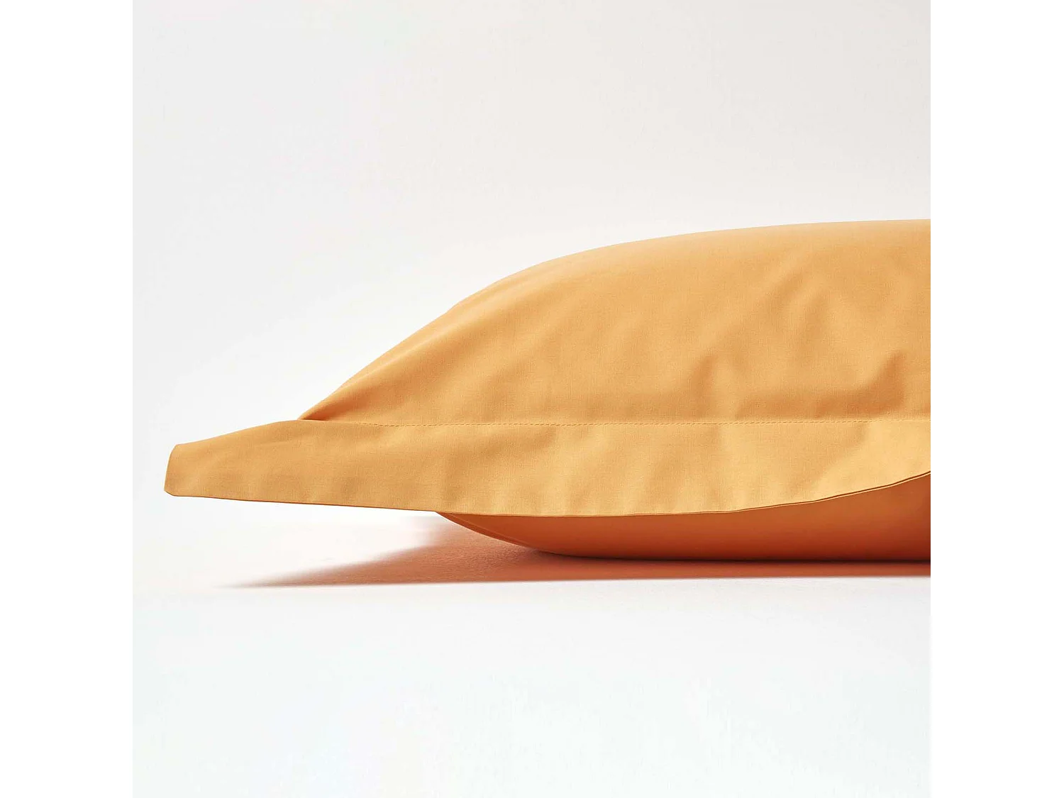Homescapes Mustard Yellow Egyptian Cotton Oxford Pillowcase 200 TC, Standard