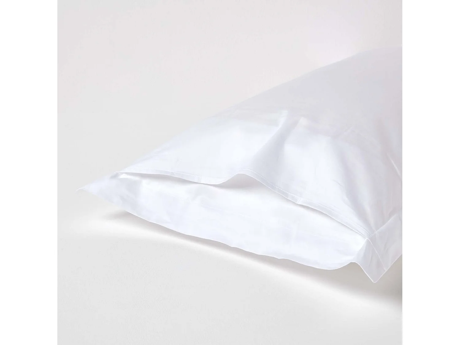 Homescapes White Organic Cotton Oxford Pillowcase 400 TC