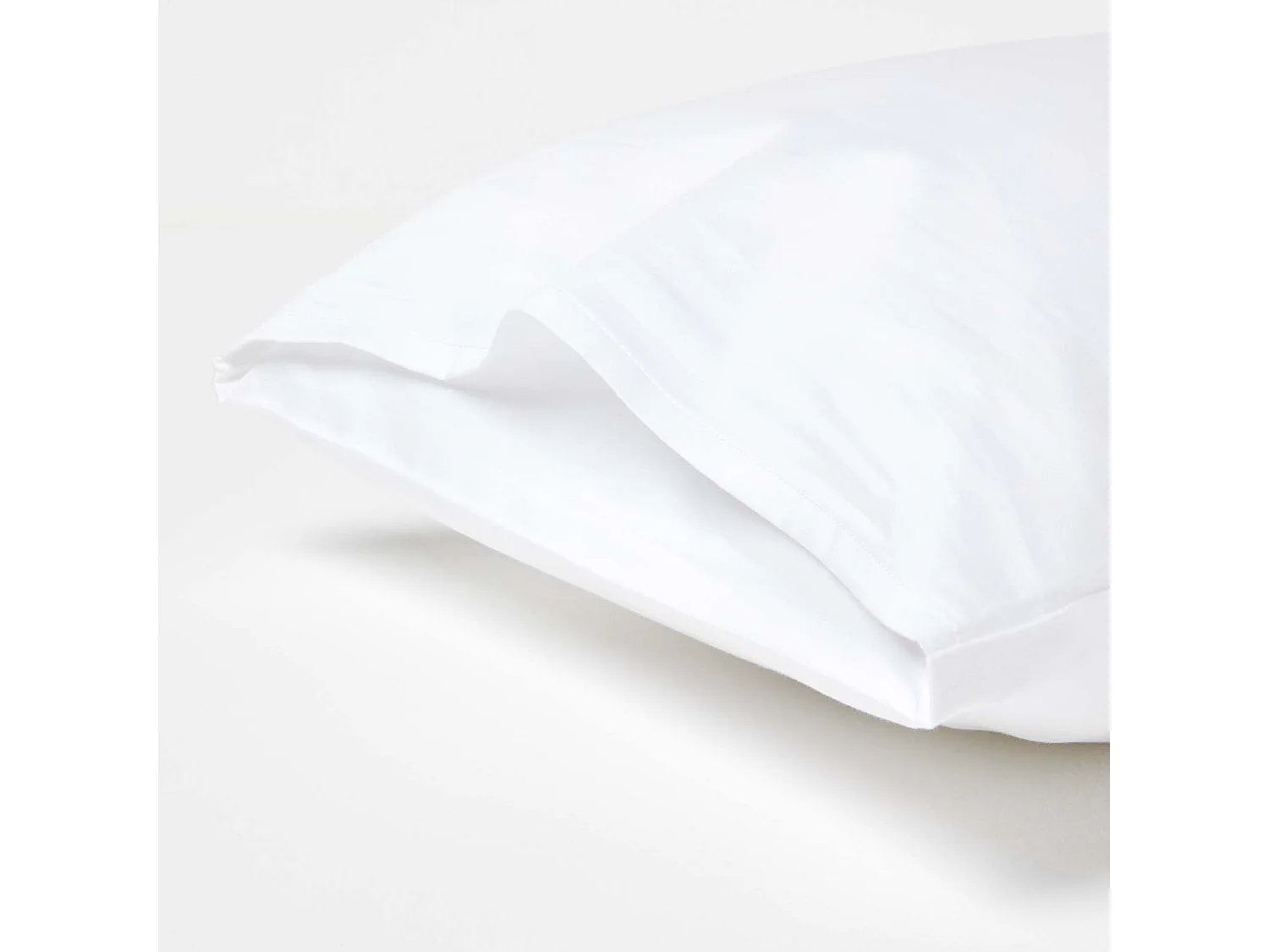 Homescapes White Organic Cotton Kids Pillowcases 40 x 60 cm 400 Thread Count, 2 Pack