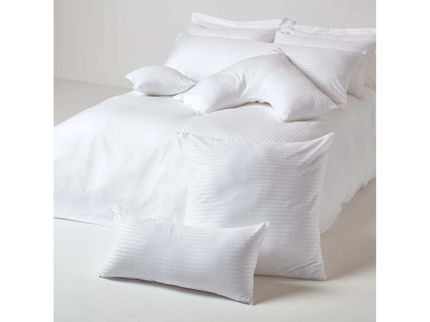 Homescapes White Egyptian Cotton Satin Stripe Housewife Pillowcase 330 TC