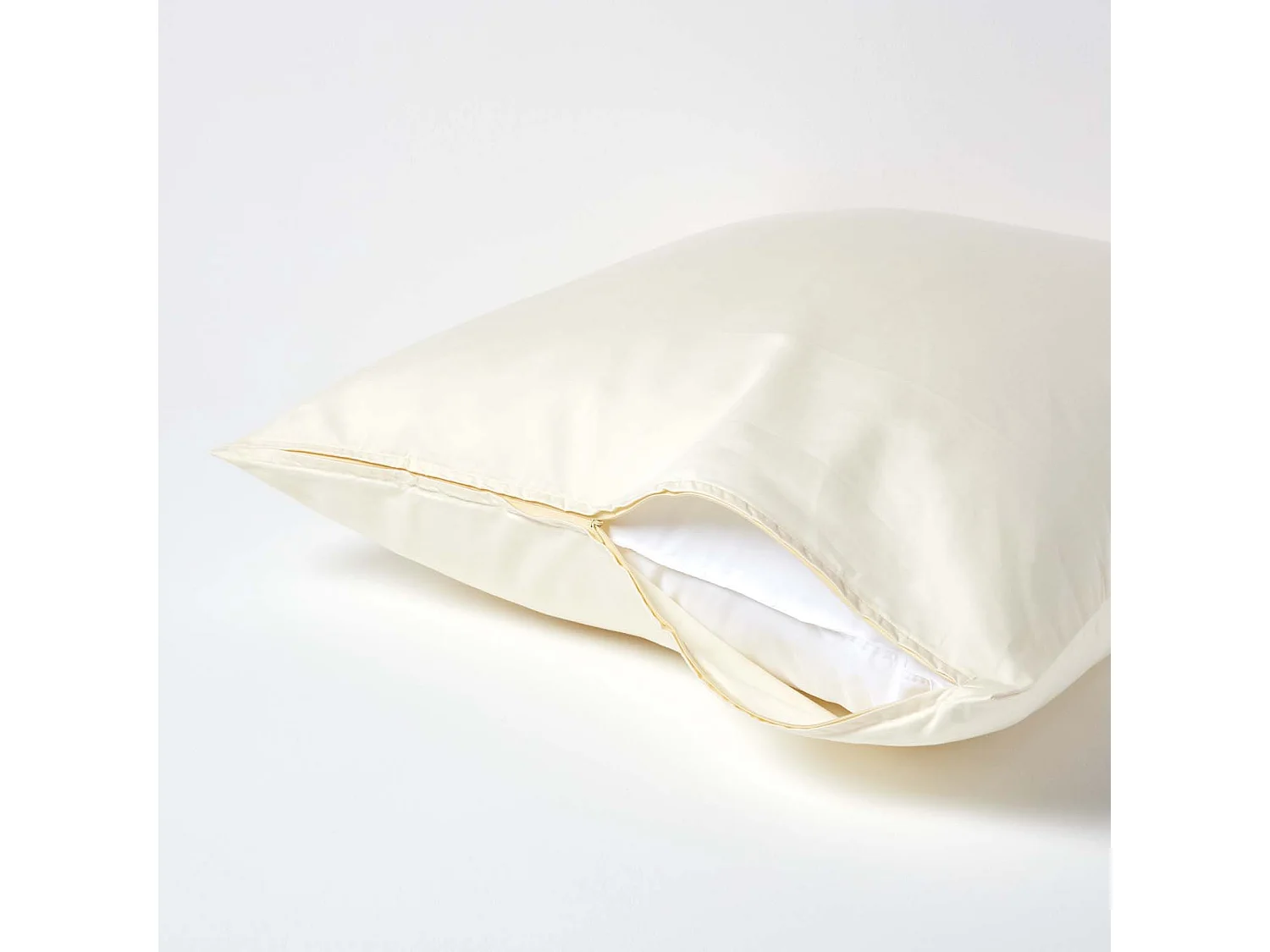 Homescapes Cream Continental Egyptian Cotton Pillowcase 1000 TC, 80 x 80 cm