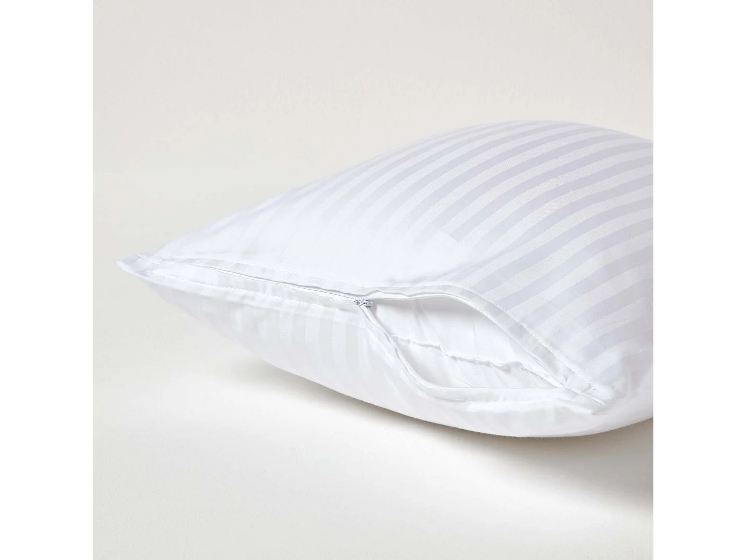 Homescapes White Continental Egyptian Cotton Pillowcase 330 TC, 40 x 40 cm