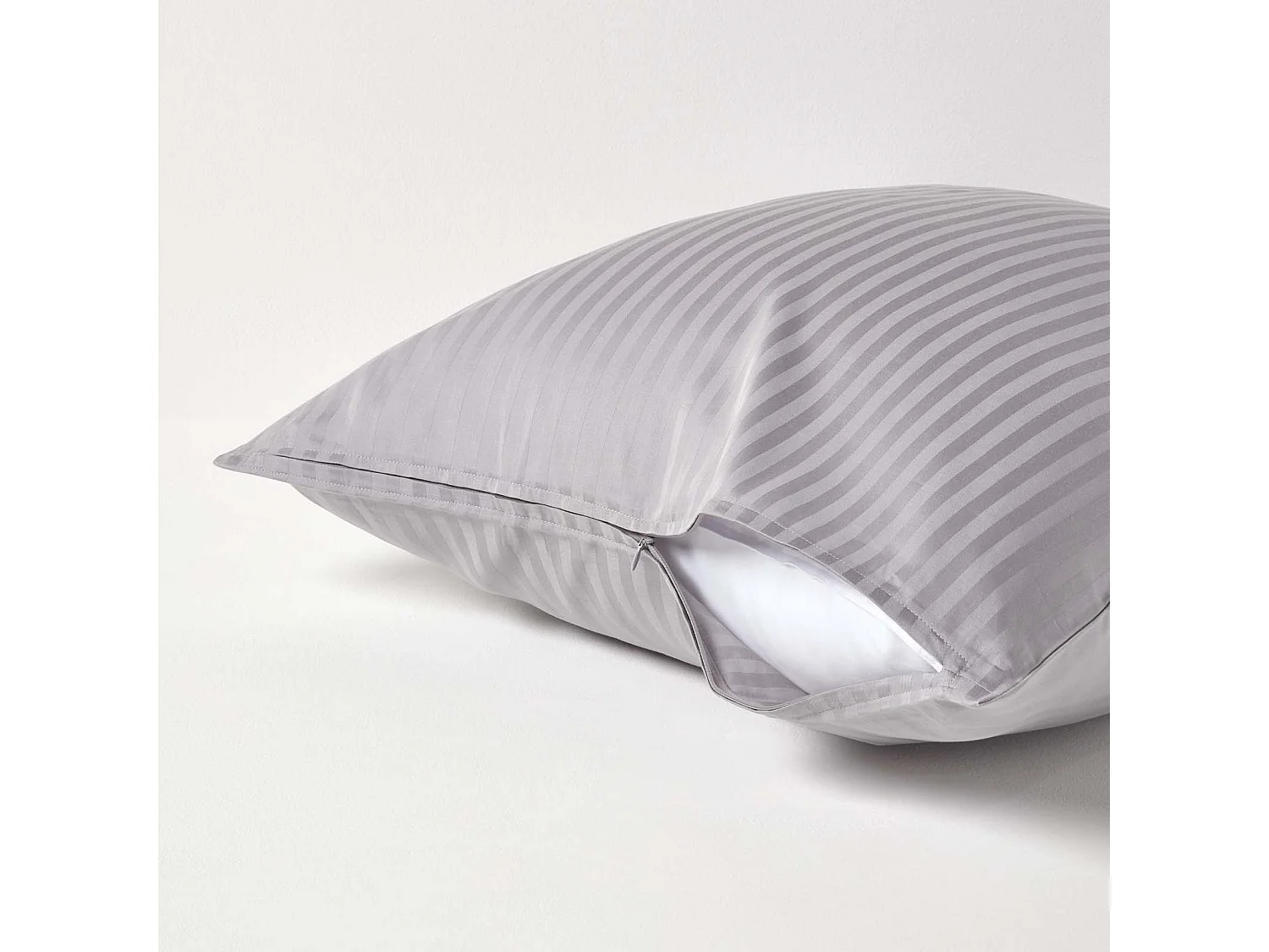 Homescapes Grey Continental Pillowcase Egyptian Cotton 330 TC, 60 x 60 cm