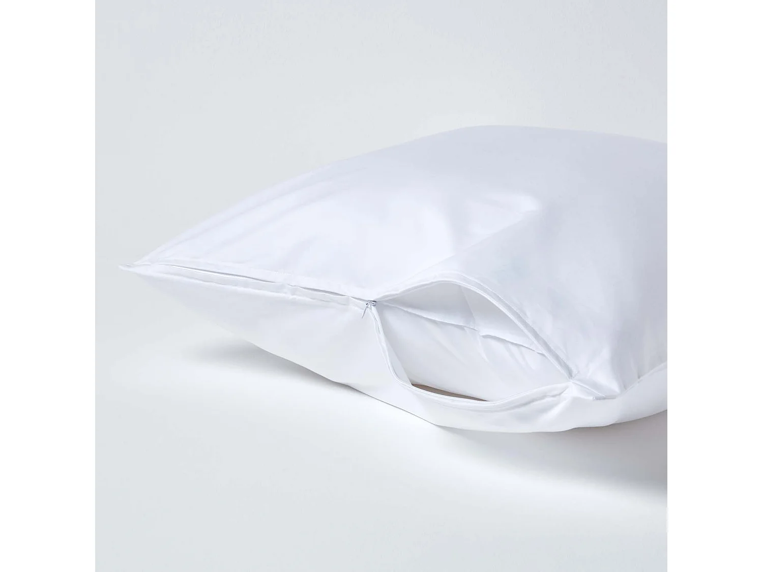 Homescapes White Continental Egyptian Cotton Pillowcase 1000 TC, 60 x 60 cm