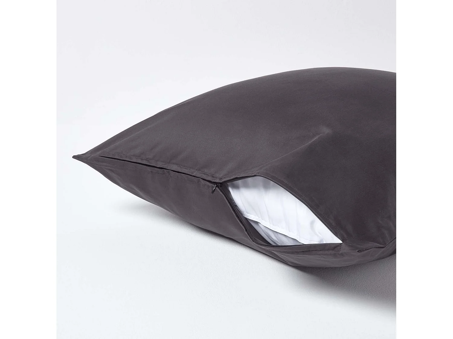 Homescapes Dark Charcoal Grey Continental Egyptian Cotton Pillowcase 1000 TC, 60 x 60 cm