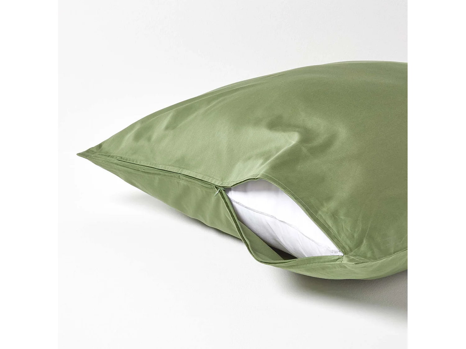 Homescapes Moss Green Continental Pillowcase Organic Cotton 400 TC, 80 x 80cm