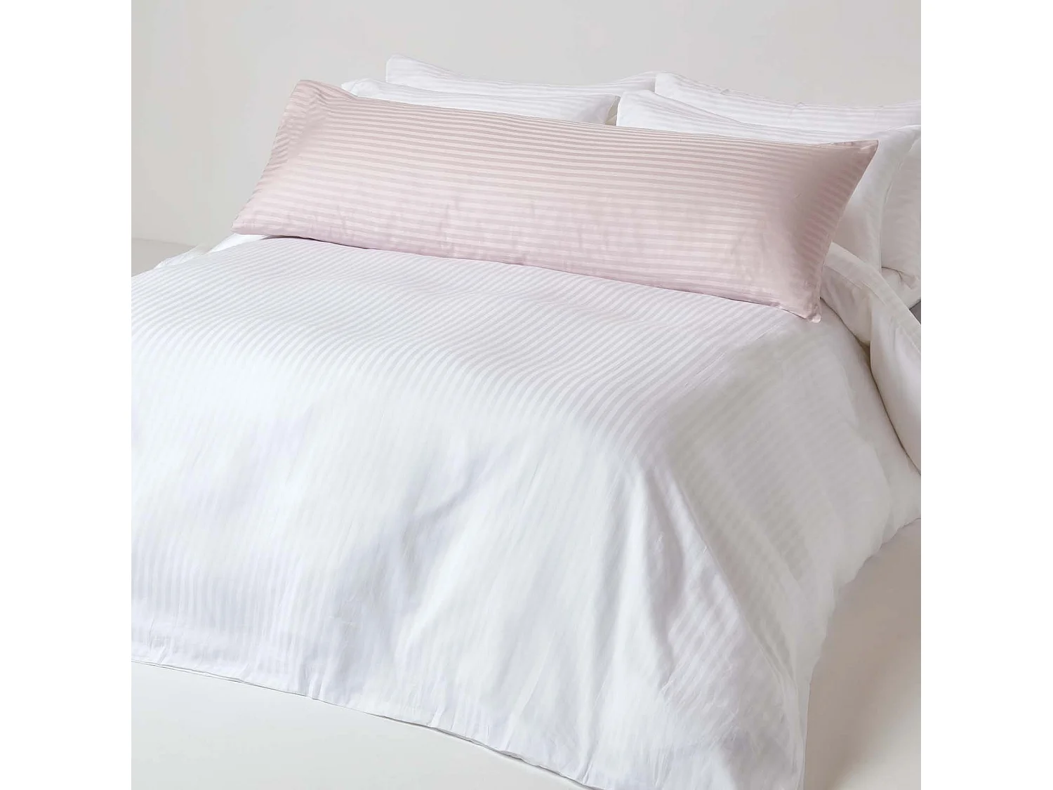 Homescapes Dusky Pink Violet Egyptian Cotton Ultrasoft Body Pillowcase 330 TC
