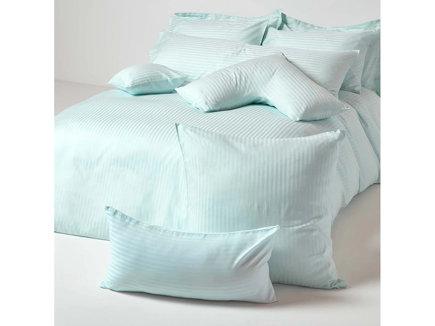 Homescapes Aqua Blue Egyptian Cotton Super Soft V Shaped Pillowcase 330 TC