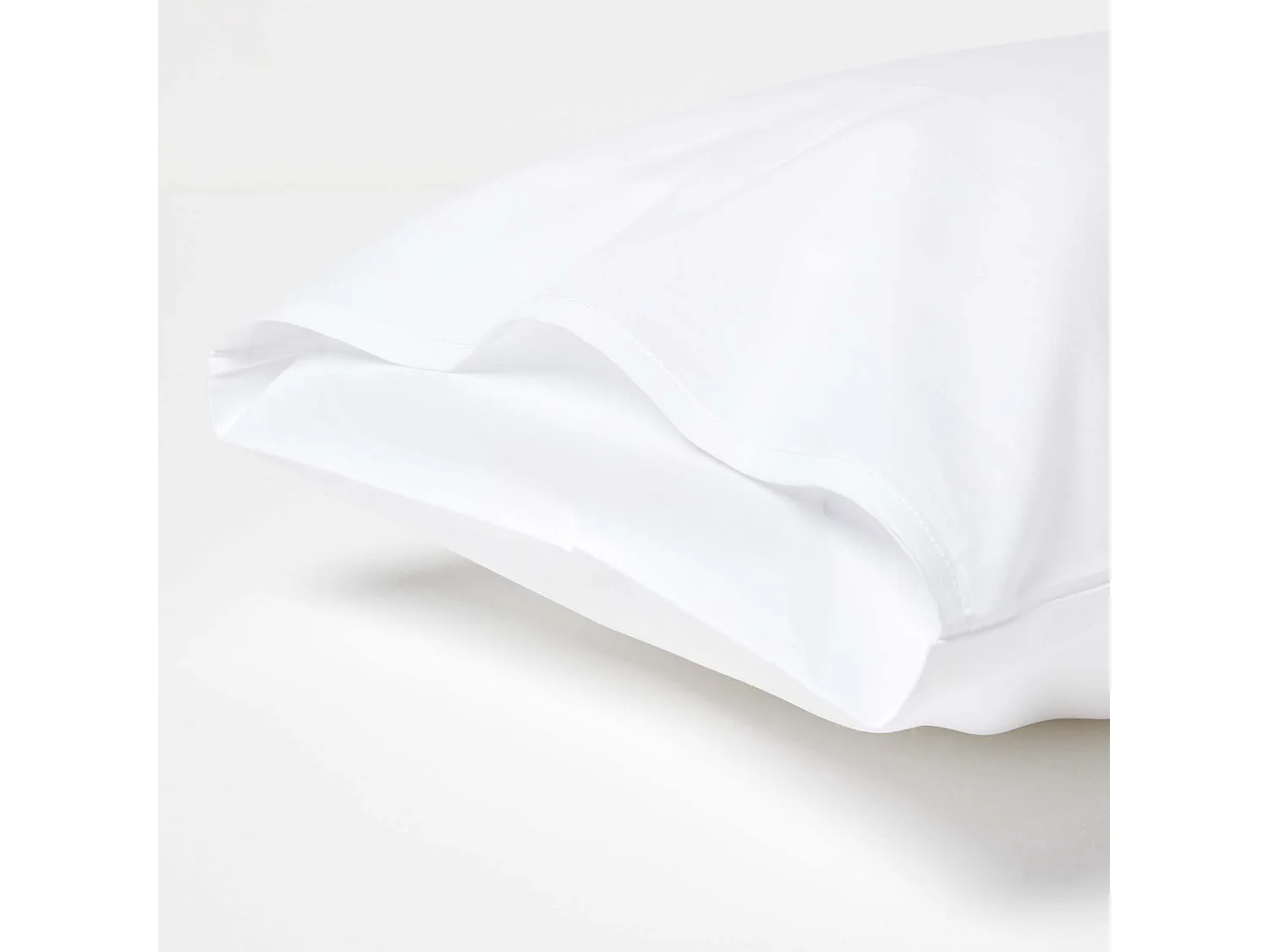 Homescapes White Cotton Kids Pillowcases 40 x 60 cm 200 Thread Count, 2 Pack