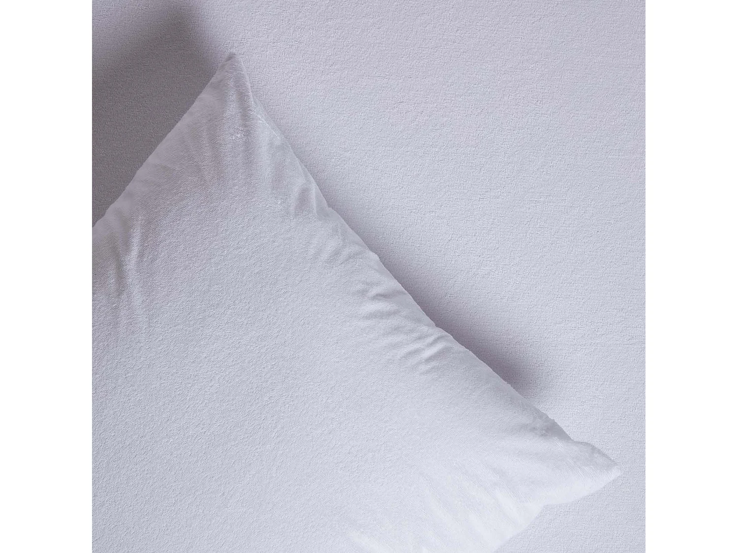 Homescapes Terry Towelling Waterproof Pillow Protectors 60 x 60 cm, Pack of 4