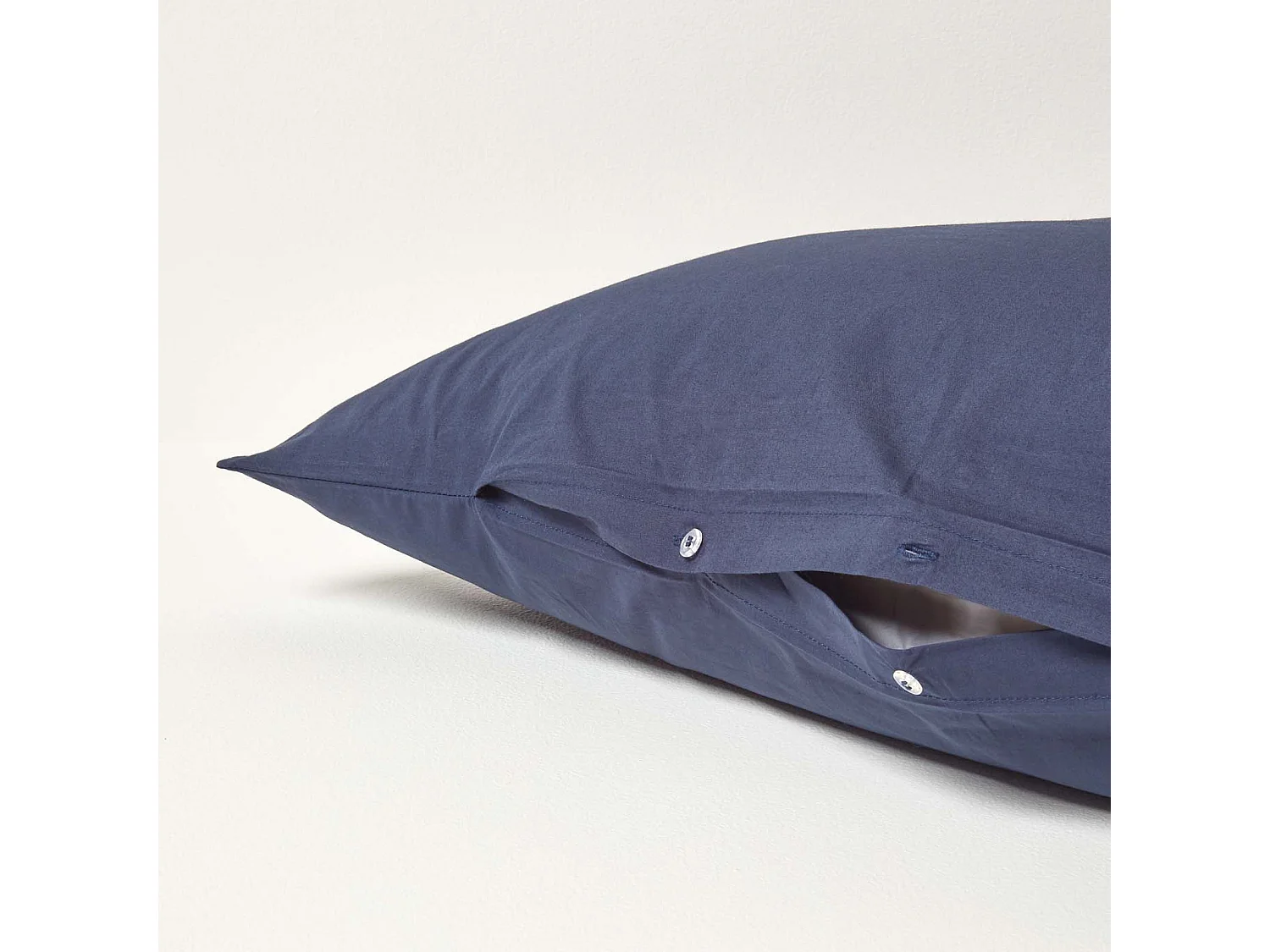 Homescapes Navy Blue Egyptian Cotton V Shaped Pillowcase 200 TC
