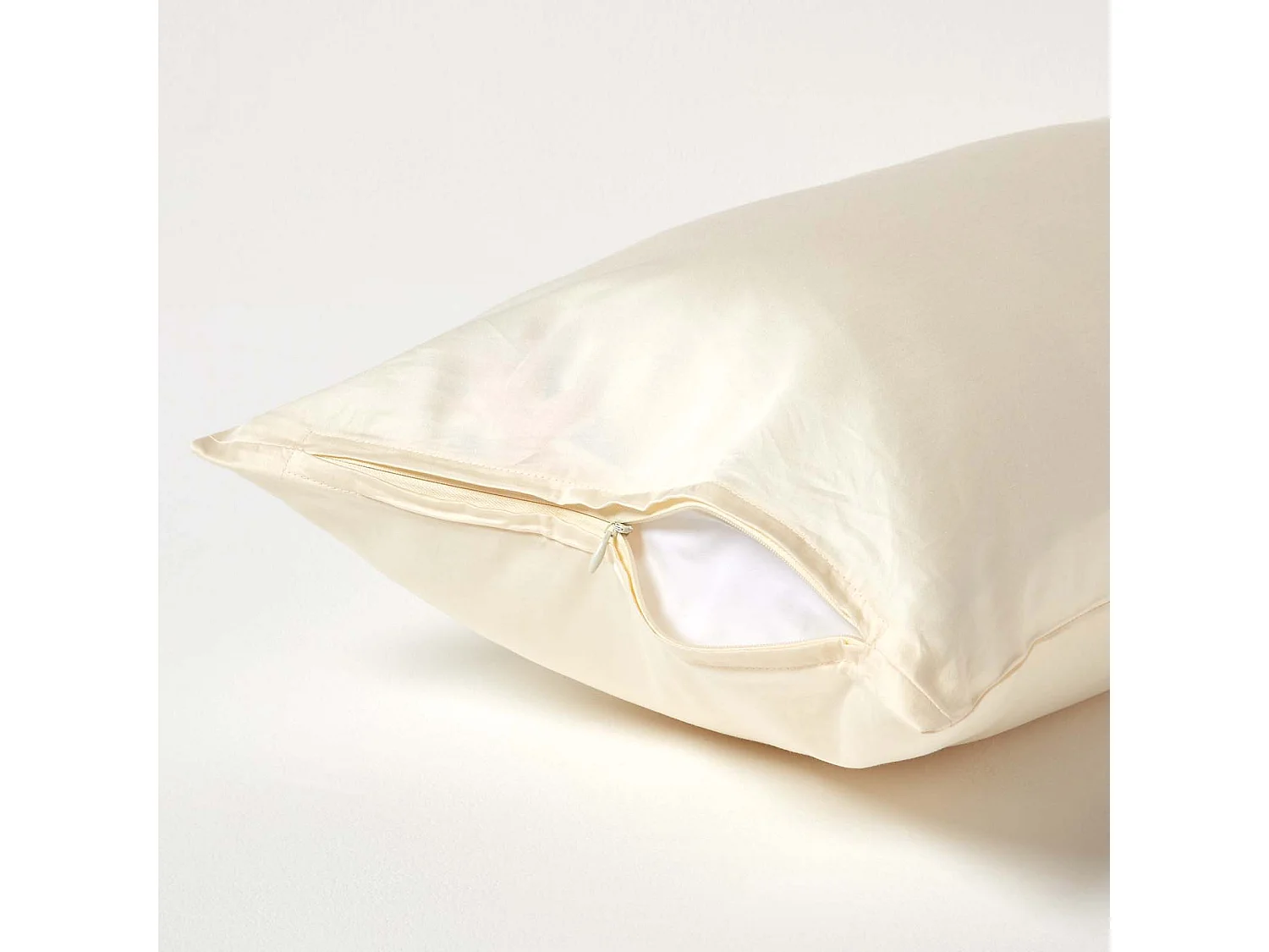 Homescapes Cream Continental Pillowcase Organic Cotton 400 TC, 40 x 80 cm