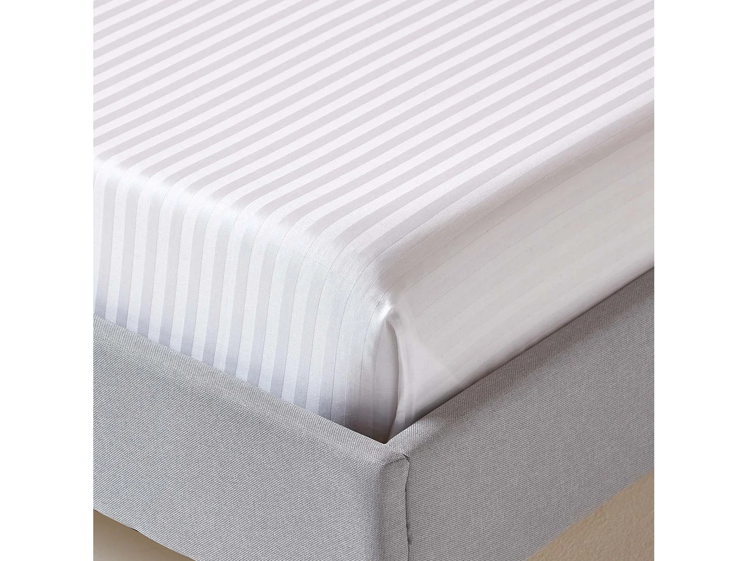 Homescapes White Egyptian Cotton Satin Stripe Flat Sheet 330 TC, Super King