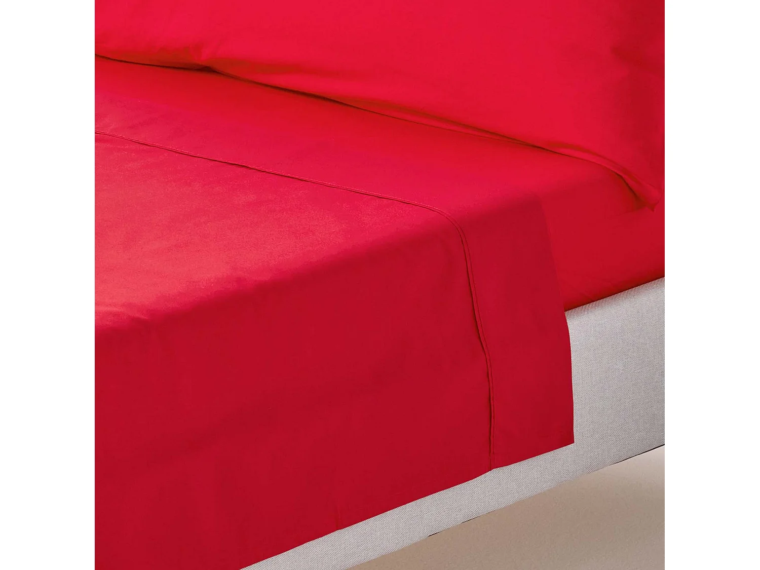 Homescapes Red Egyptian Cotton Flat Sheet 200 TC, Double