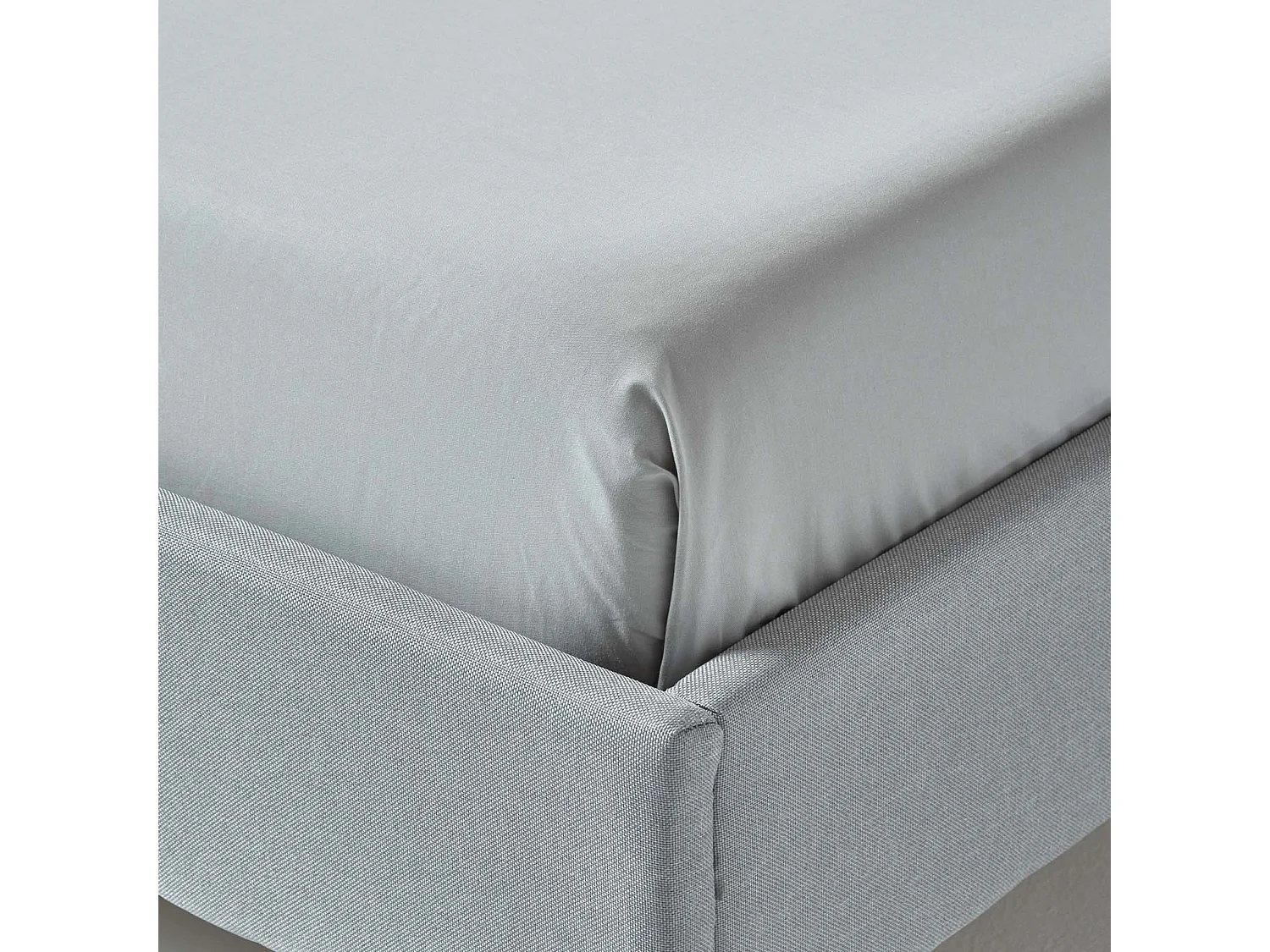 Homescapes Silver Grey Egyptian Cotton Flat Sheet 200 TC, Single