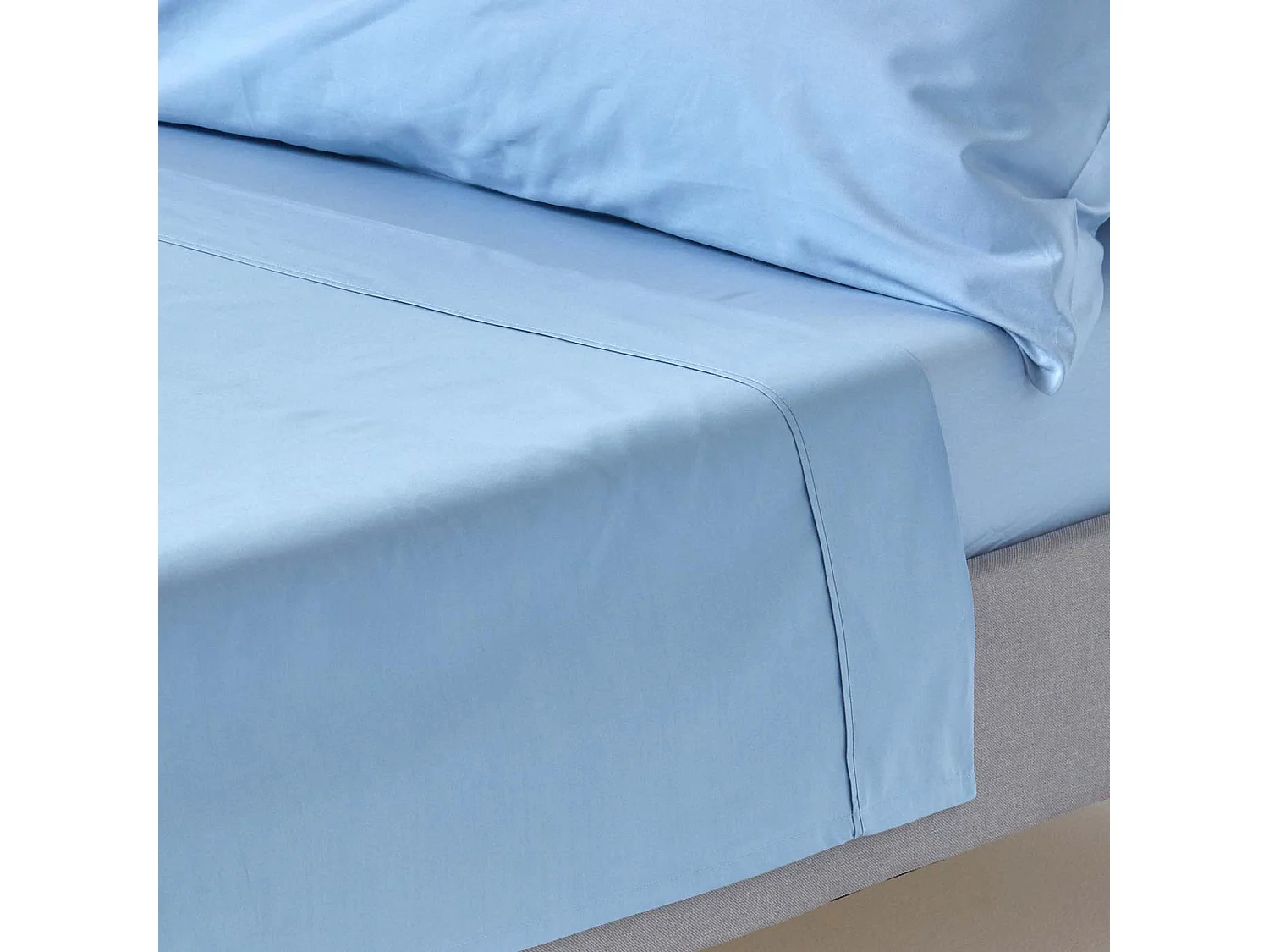 Homescapes Blue Egyptian Cotton Flat Sheet 200 TC, King