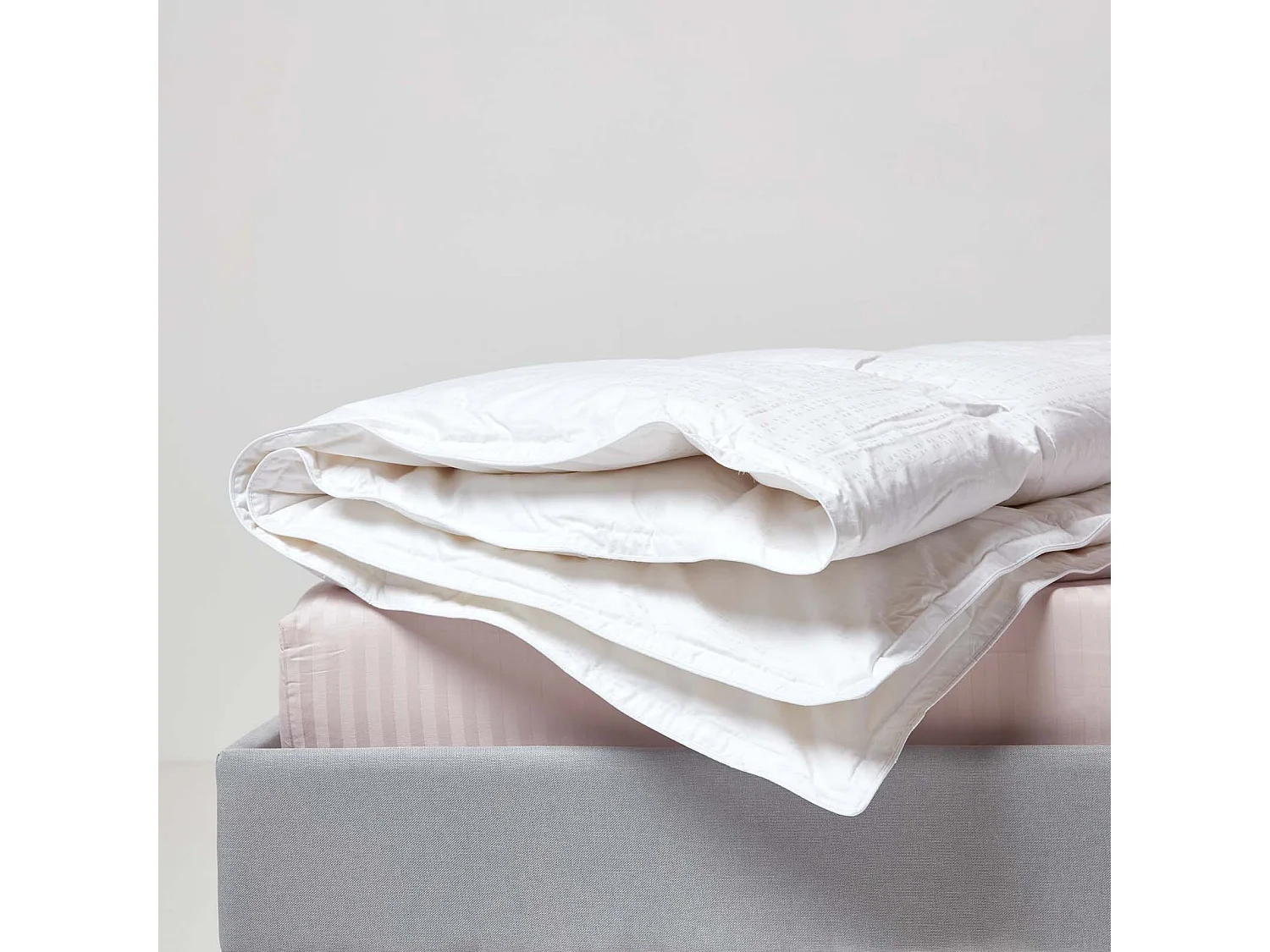 Couette premium tempérée printempsété en duvet d'oie 9 tog - 135 x 200 cm - HOMESCAPES