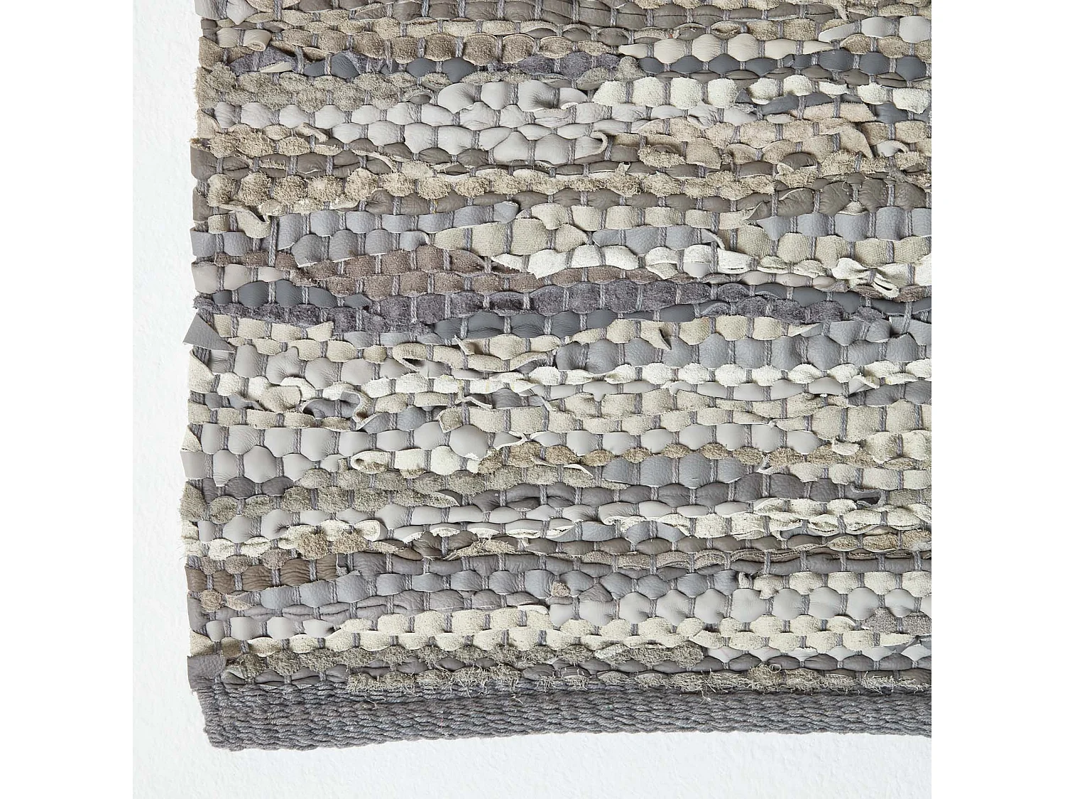 Homescapes Denver Leather Woven Rug Grey Hall Runner