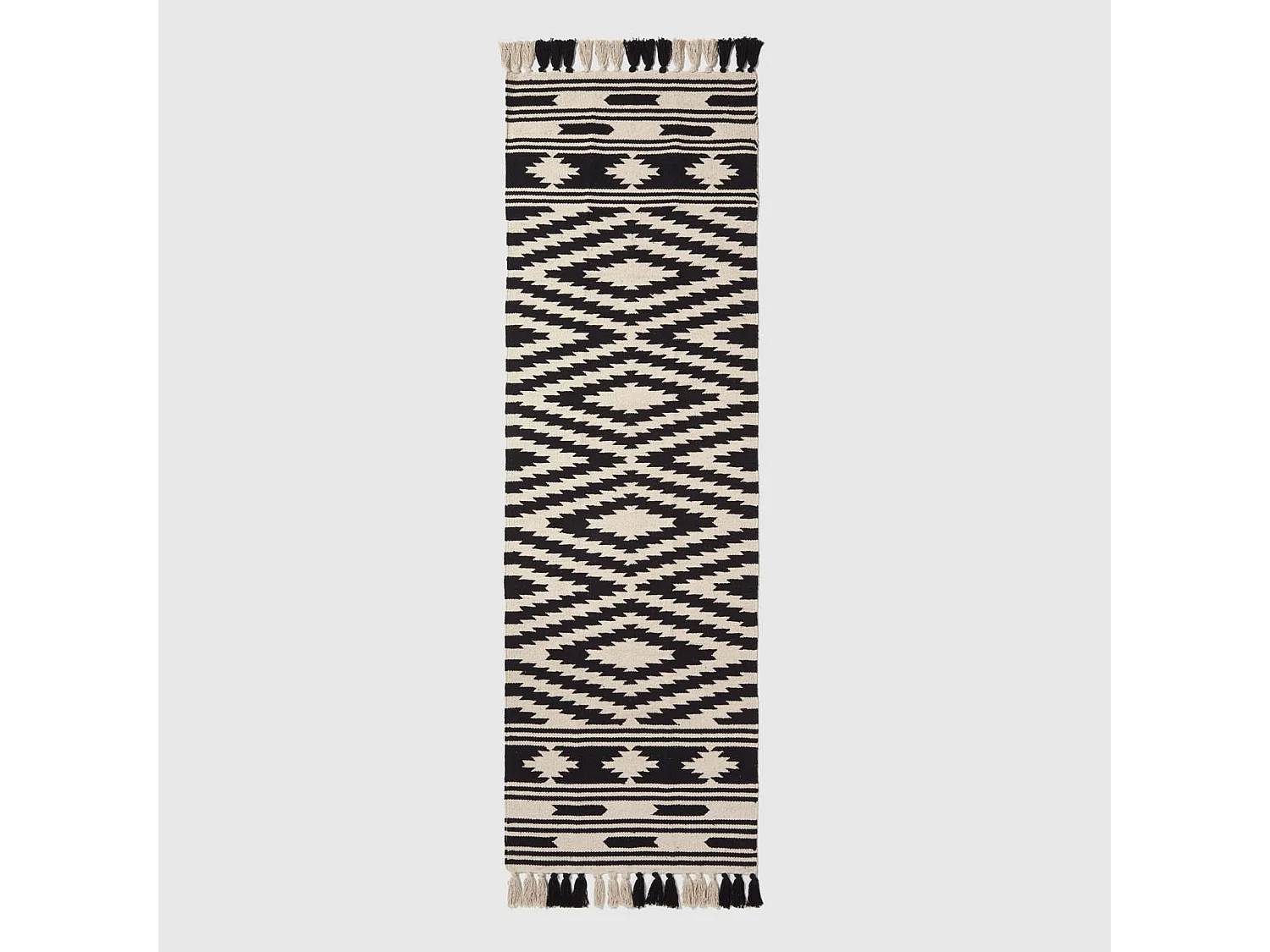 Homescapes Dinan Black & White Kilim Runner Cotton Rug 66 x 200 cm