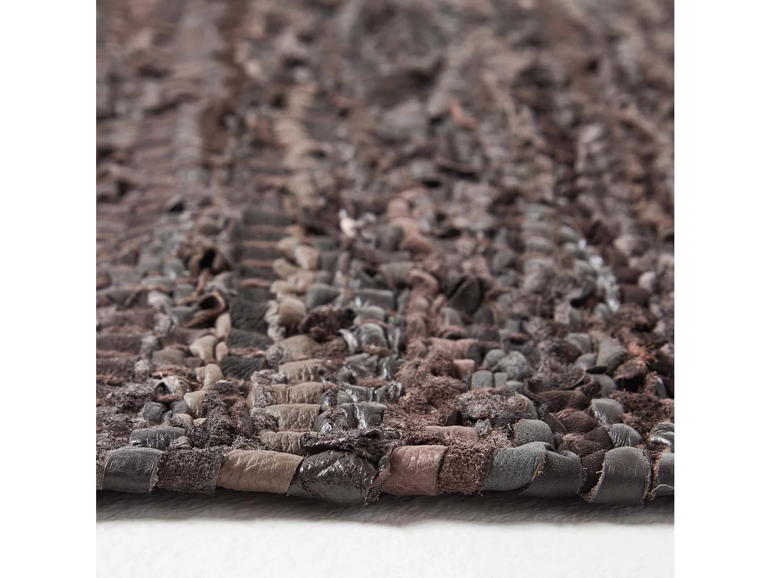 Homescapes Denver Leather Woven Rug Brown, 90 x 150 cm
