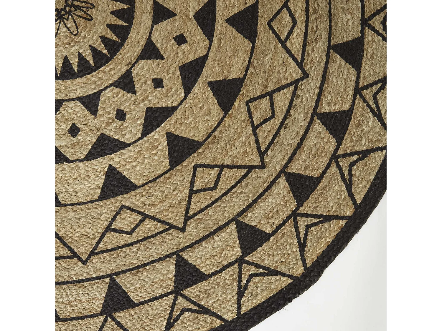 Homescapes Natural & Black Mandala Braided Jute Rug, 120 cm Round