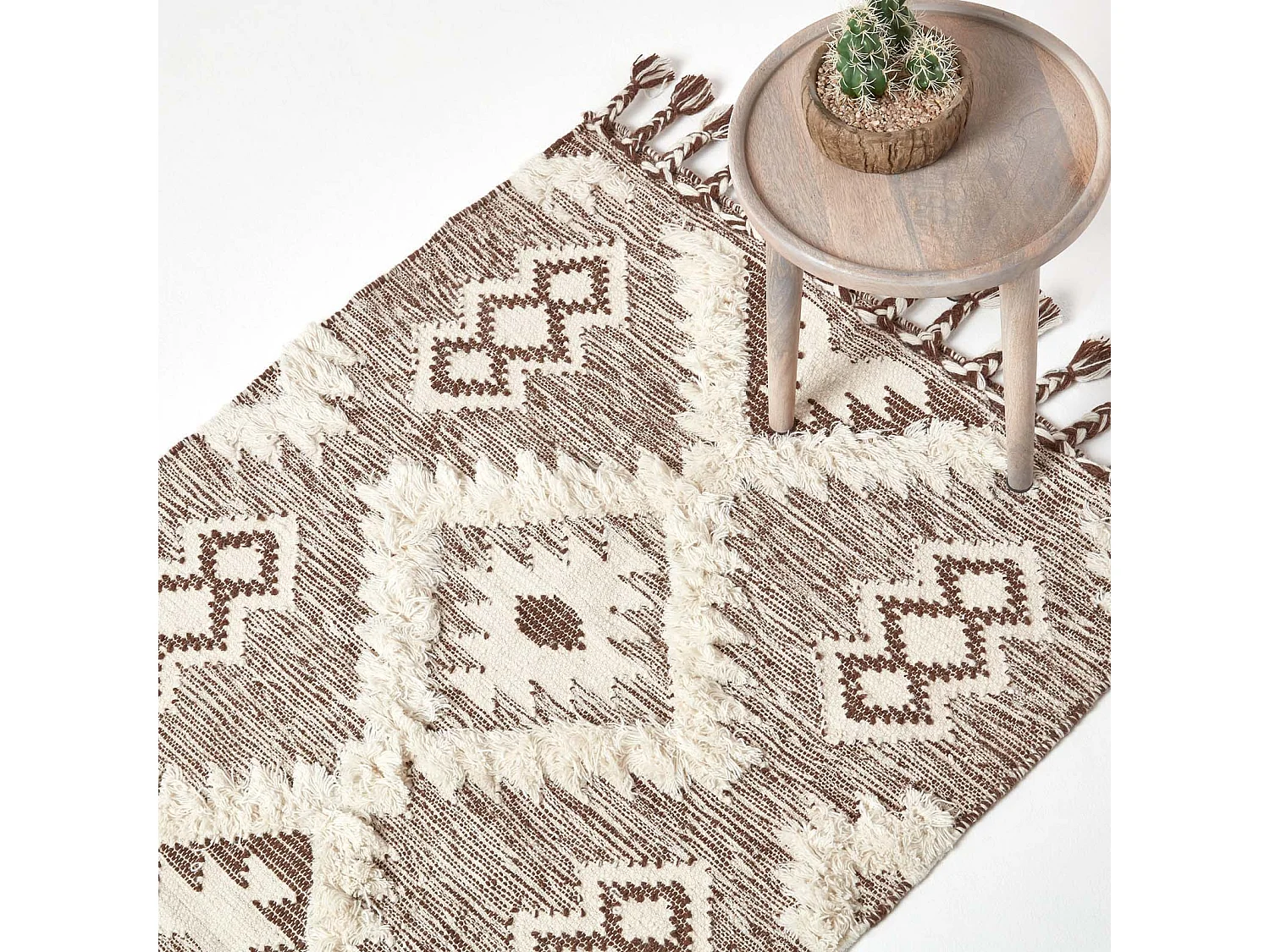 Homescapes Lhasa Handwoven Brown and Cream Textured Diamond Pattern Kilim Wool Rug, 90 x 150 cm