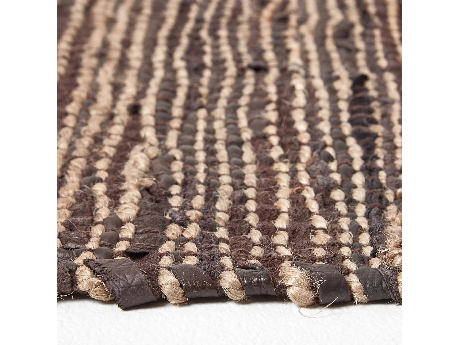 Homescapes Madras Leather Hemp Rug Brown, 90 x 150 cm