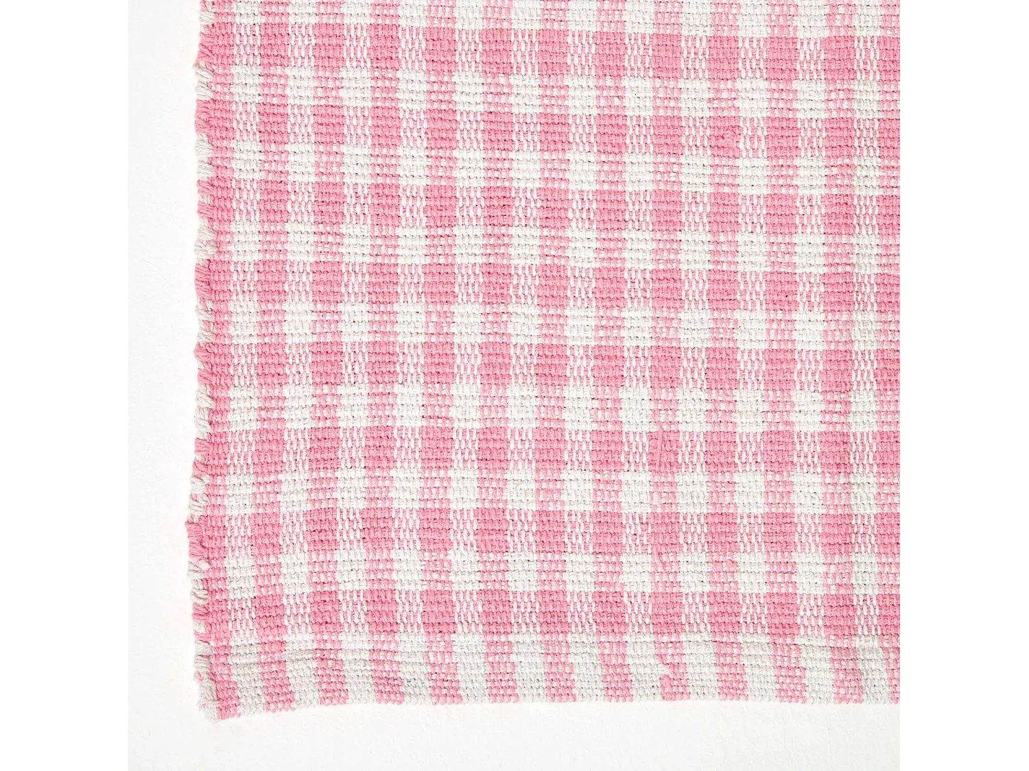Homescapes Cotton Gingham Check Rug Hand Woven Pink White, 60 x 90 cm