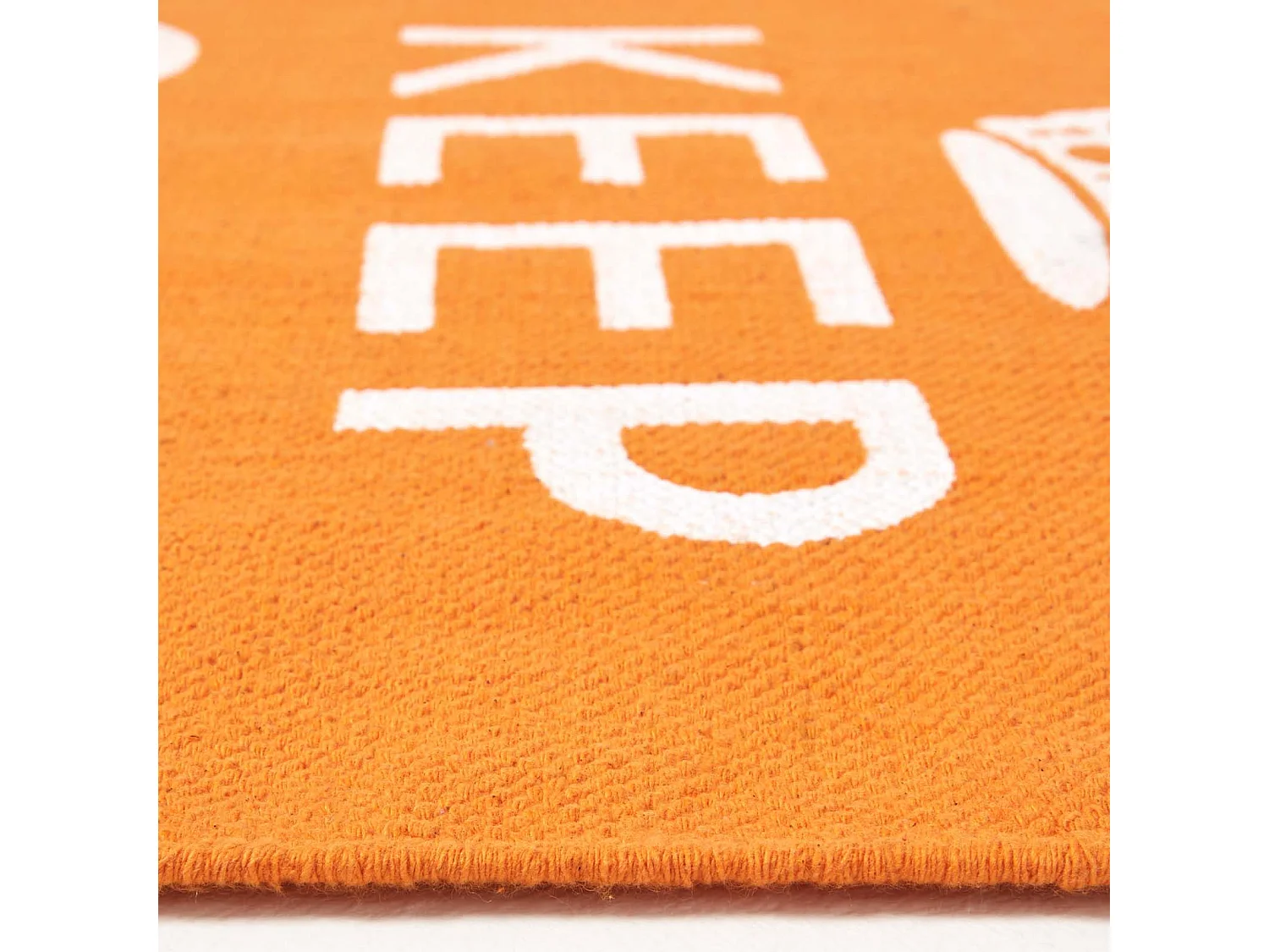 Homescapes Keep  Calm And Carry On Handwoven 100% Cotton Rug in Orange & White, 60 x 100 cm