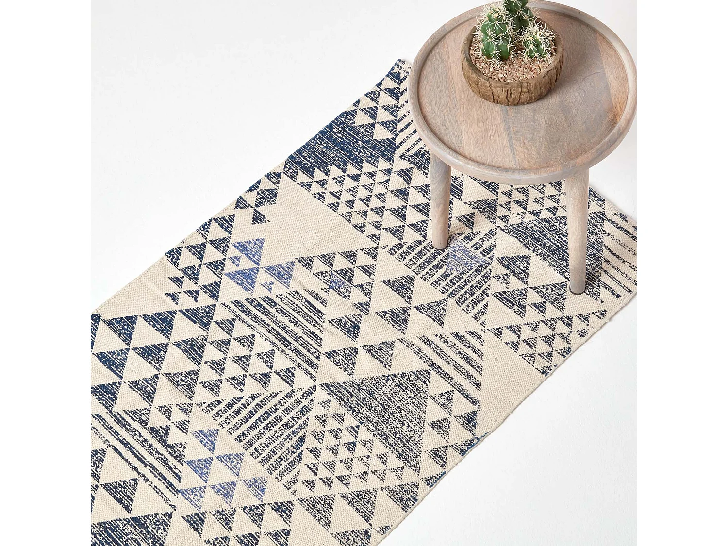 Homescapes Delphi Blue and White Geometric Style 100% Cotton Printed Rug, 66 x 200 cm