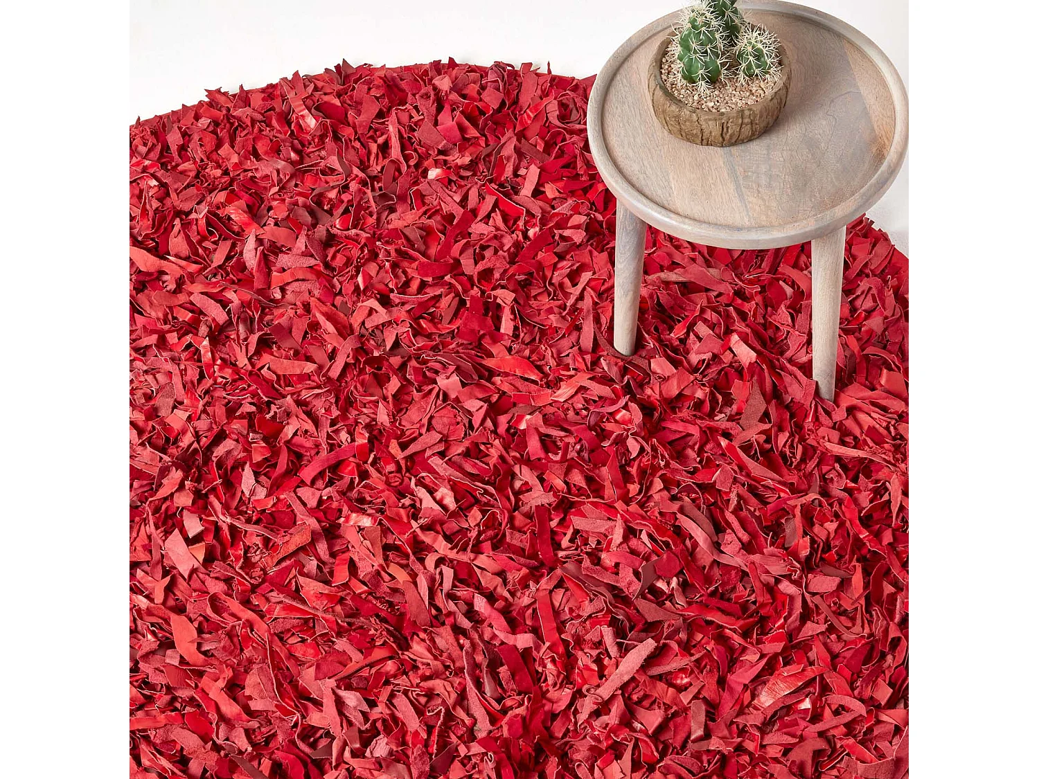 Homescapes Dallas Leather Shaggy Rug Red, 150 cm Round