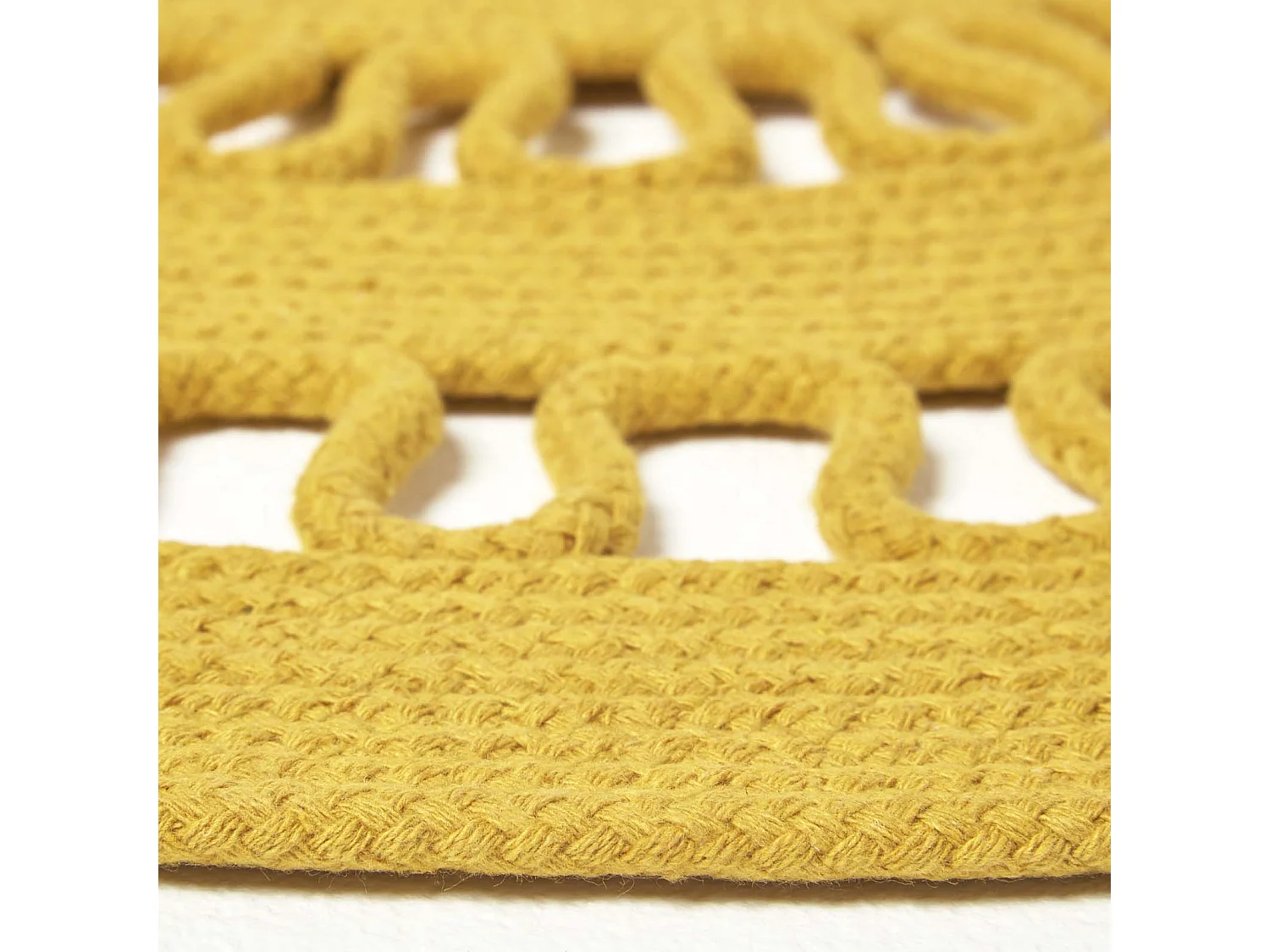 Homescapes Mustard Crochet Braided Rug 70cm Round