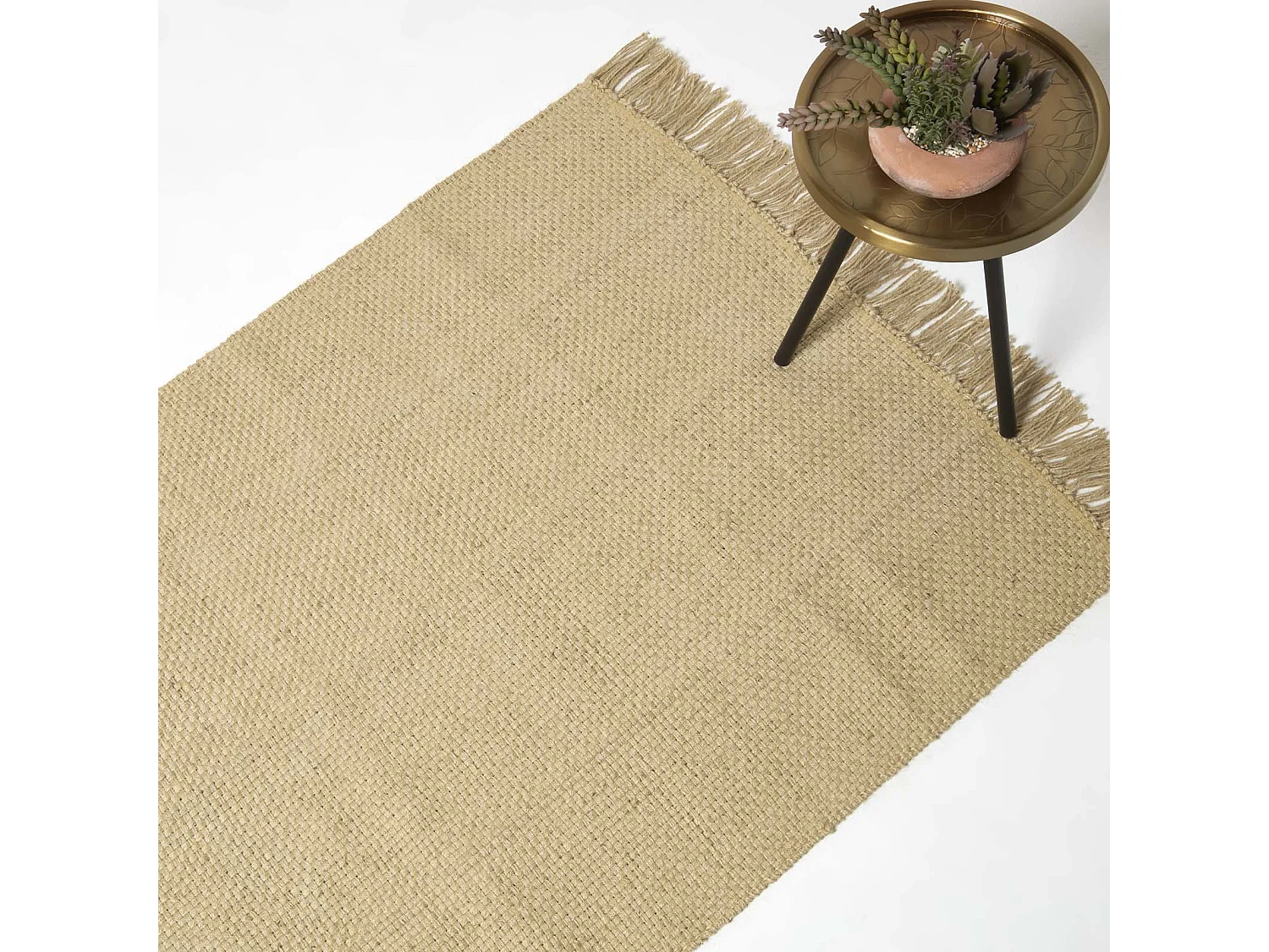 Homescapes Zaphyr Natural Handwoven Jute Rug with Tassels, 90 x 150 cm