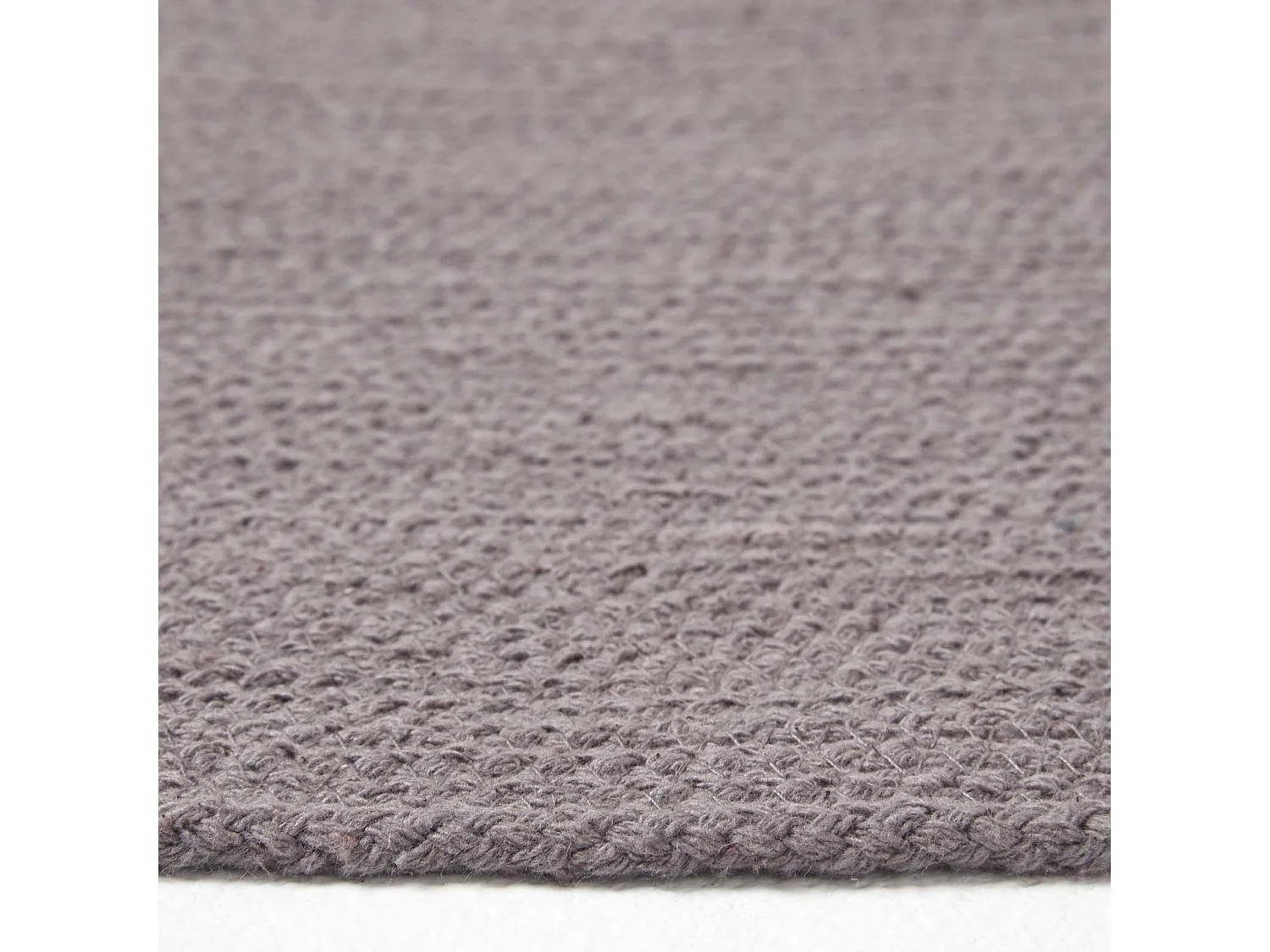 Homescapes Grey Handmade Woven Braided Round Rug, 150 cm