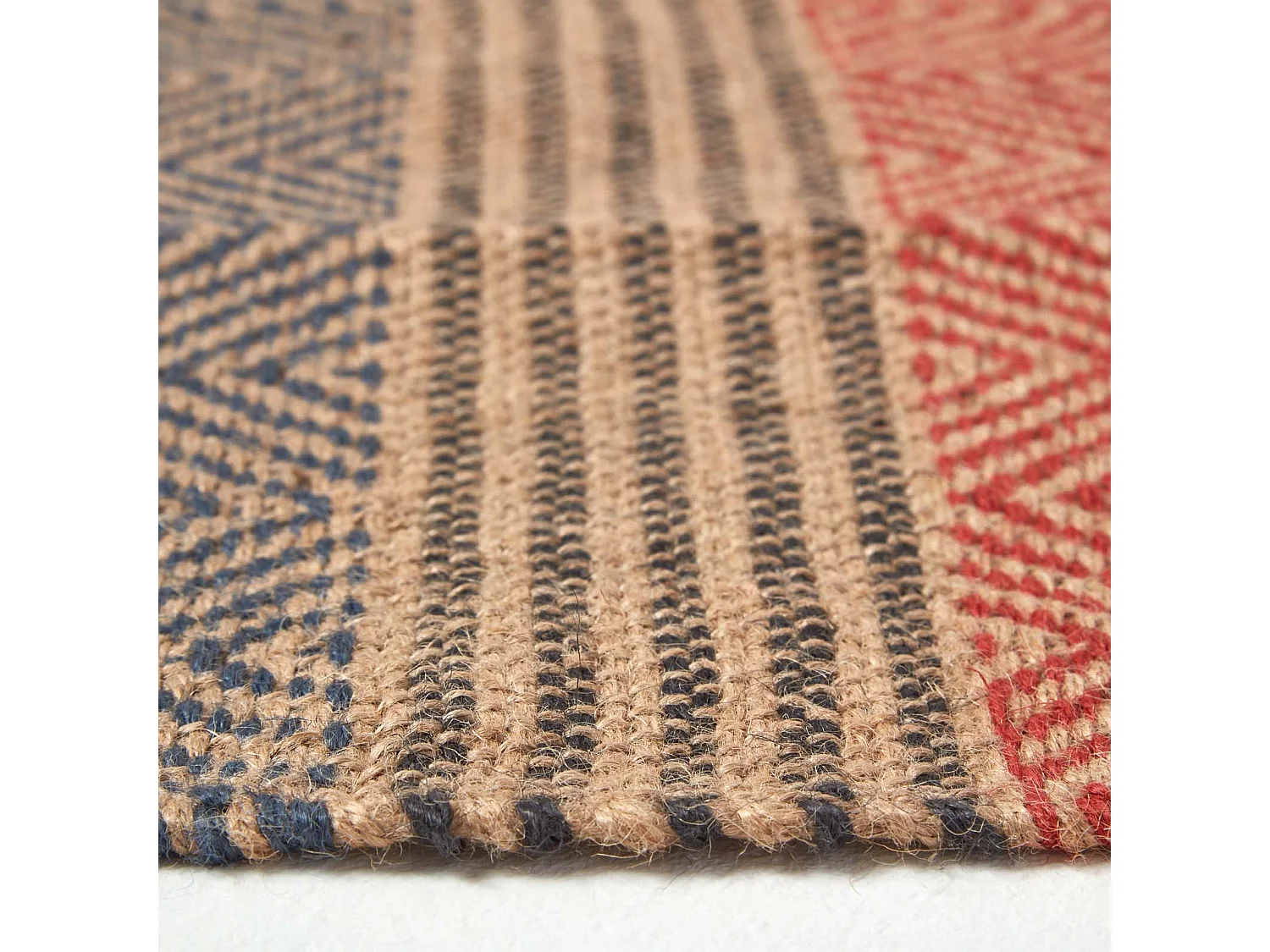 Homescapes Multicolour Geometric Patterned Jute Rug, 120 x 180 cm
